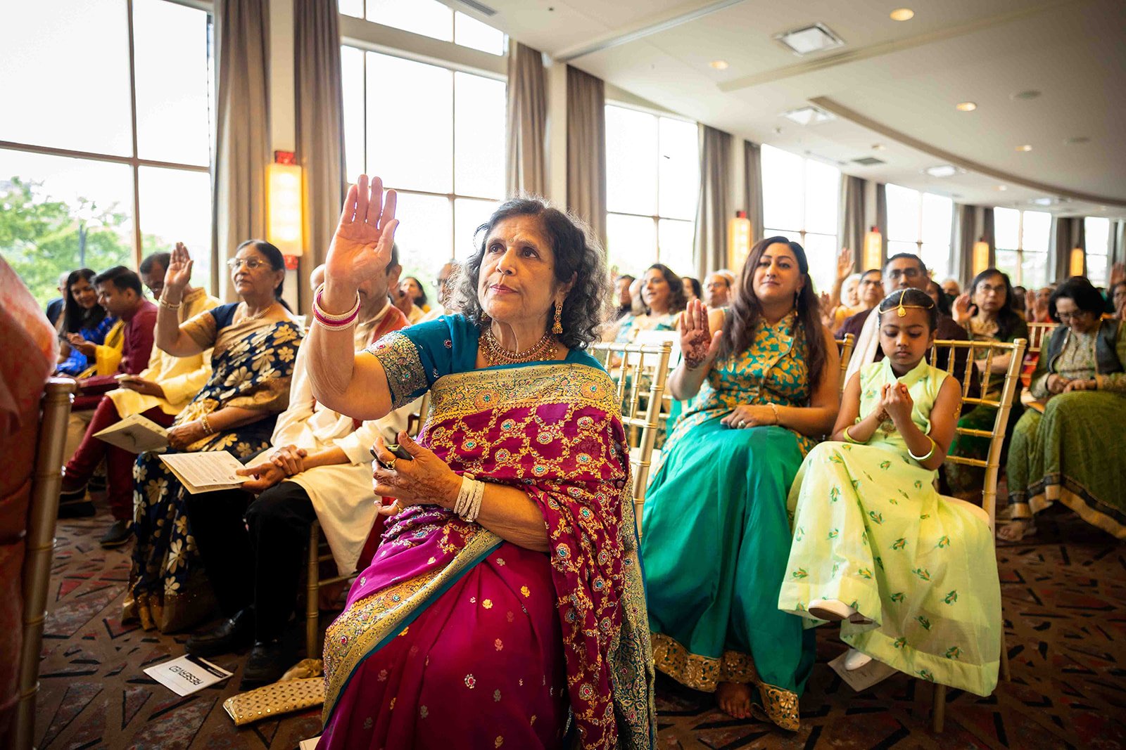 South+Asian+Indian+Wedding+Ceremony+Varmal+Saptapadi+Jaimala+Adam+Michaels+Photography+Pittsburgh+Wedding+Photography-91.jpg