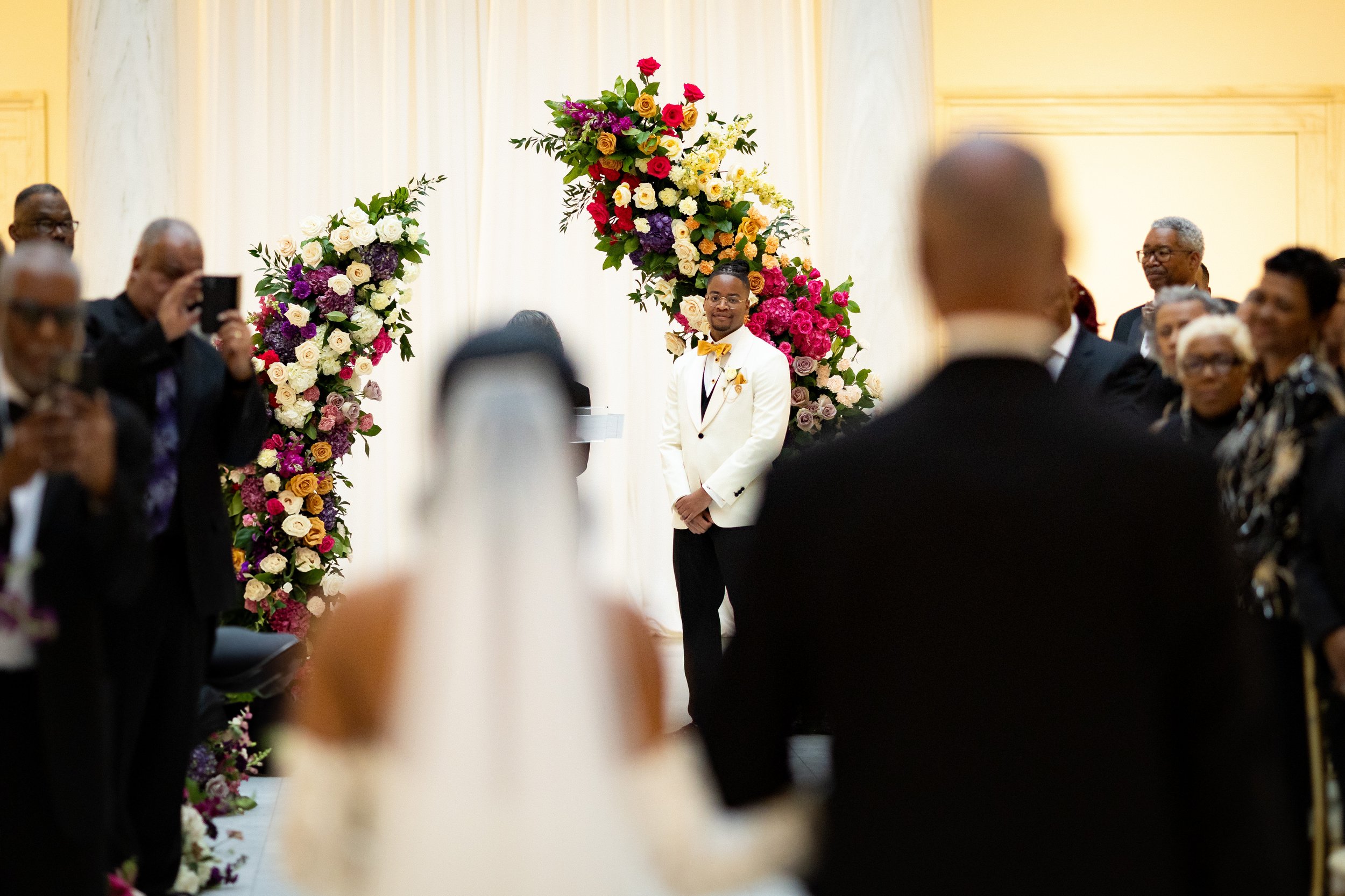 Hall of Sculpture Ceremony Wedding Pictures-61.jpg