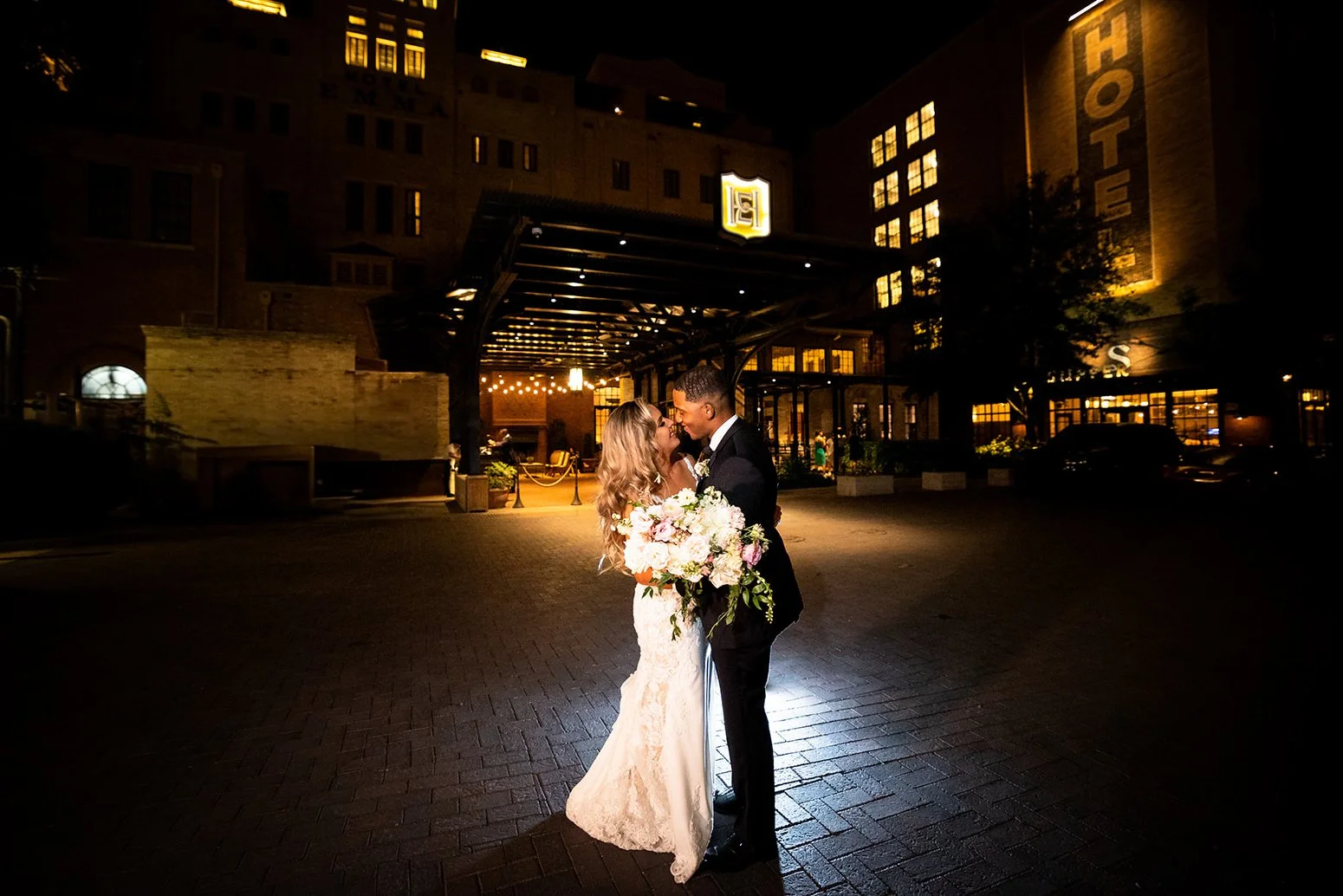 Hotel+Emma+San+Antonio+Texas+Wedding+Photography+Adam+Michaels+Photography+Pittsburgh+Wedding+Photography-178.jpg