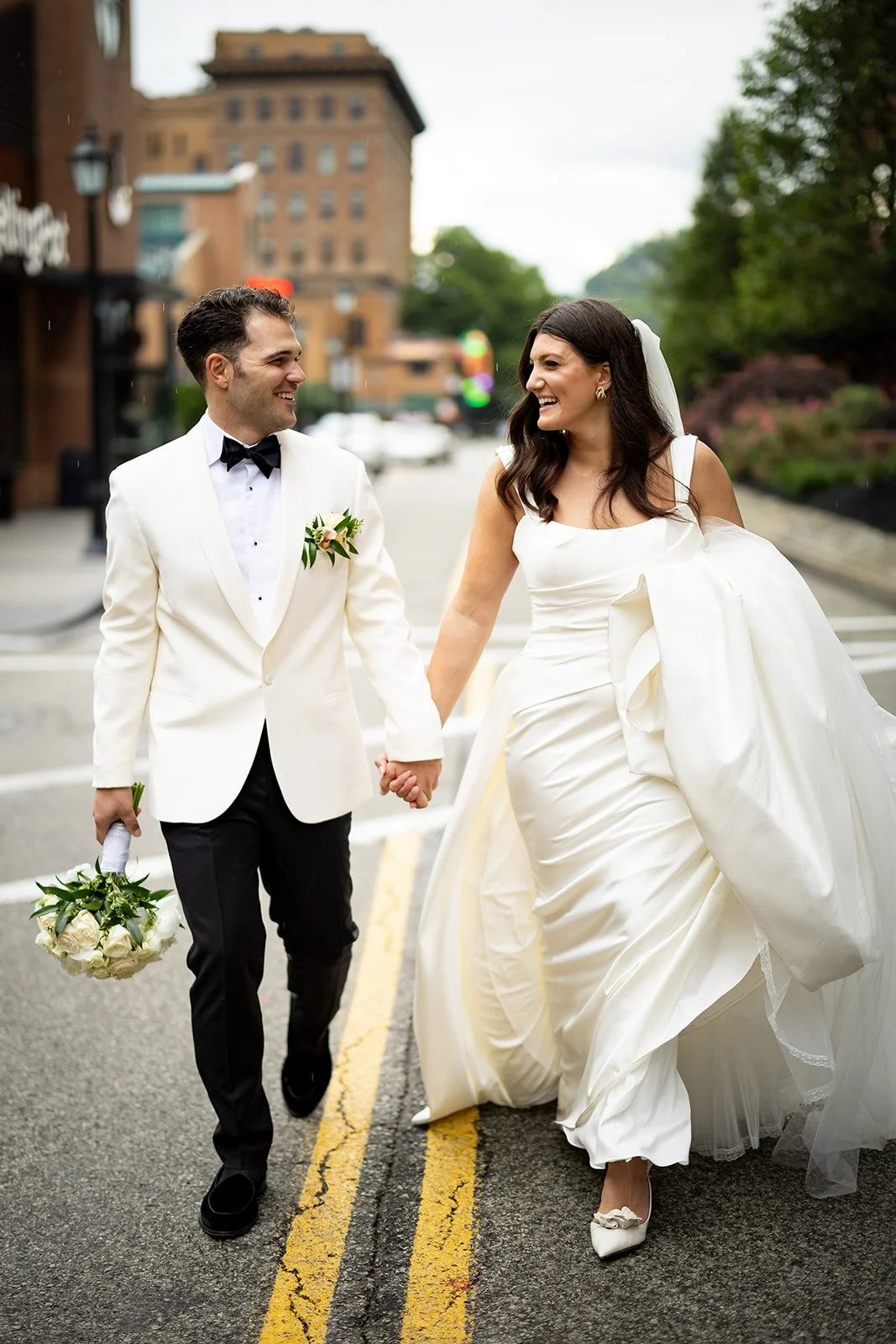 Sheraton+Station+Square+Adam+Michaels+Photography+Pittsburgh+Wedding+Photography-45.jpg