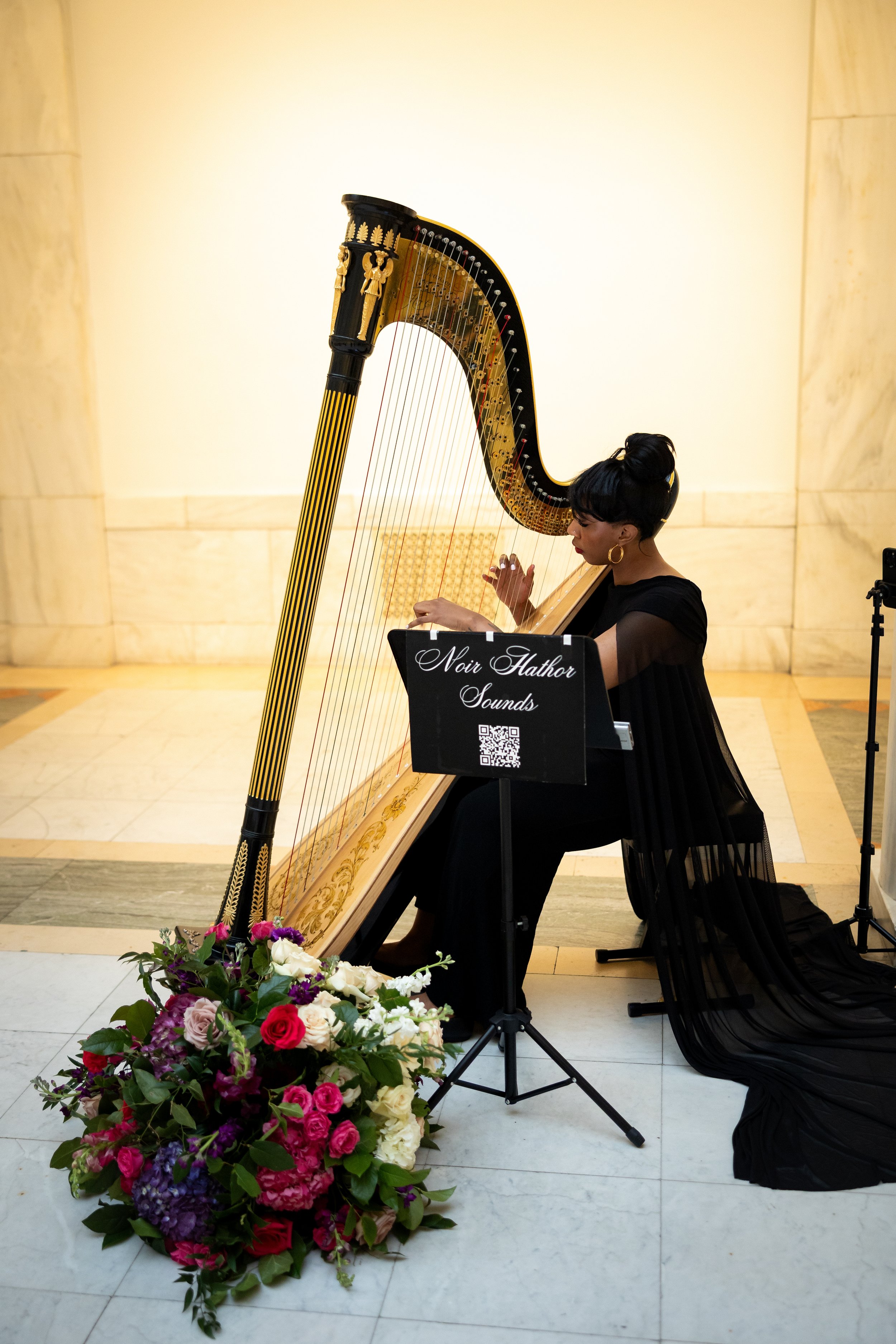 Hall of Sculpture Ceremony Wedding Pictures-47.jpg