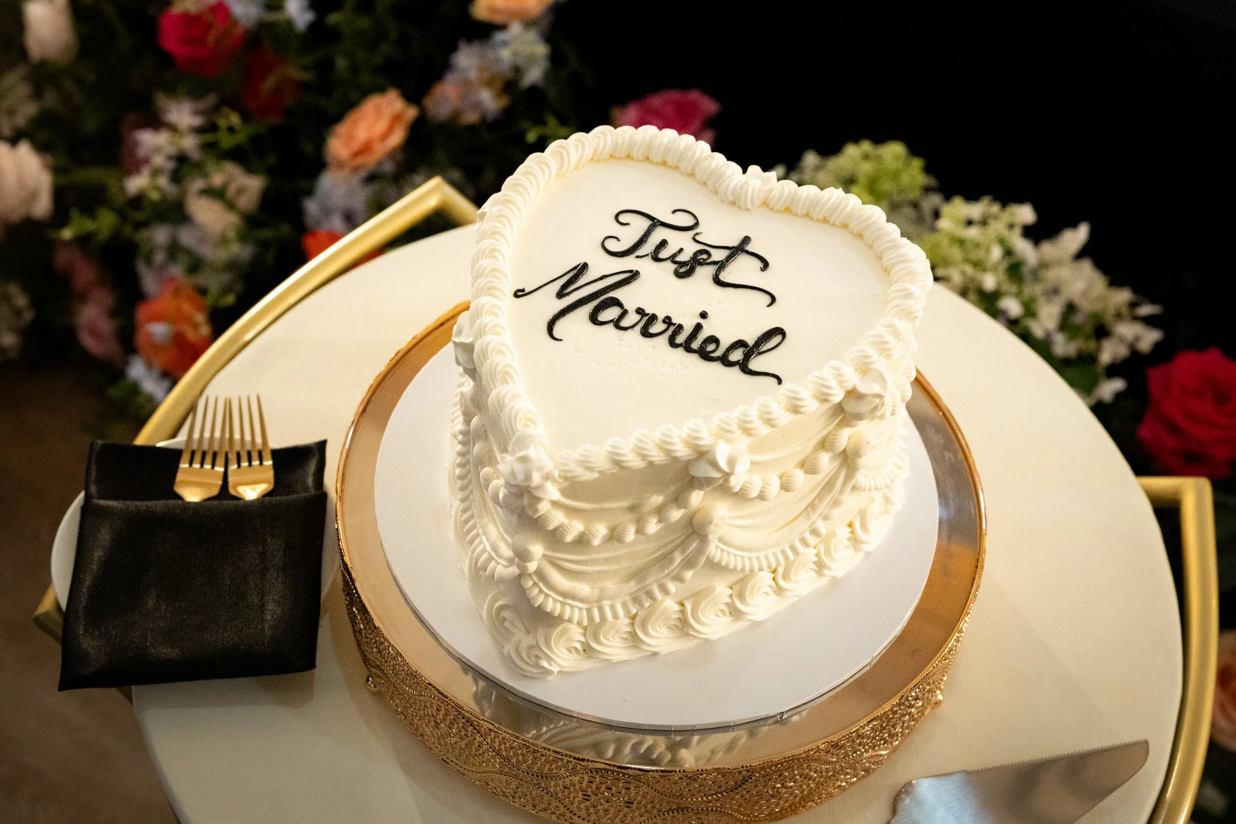 Twelve Oaks Mansion Wedding Pictures-81.jpg