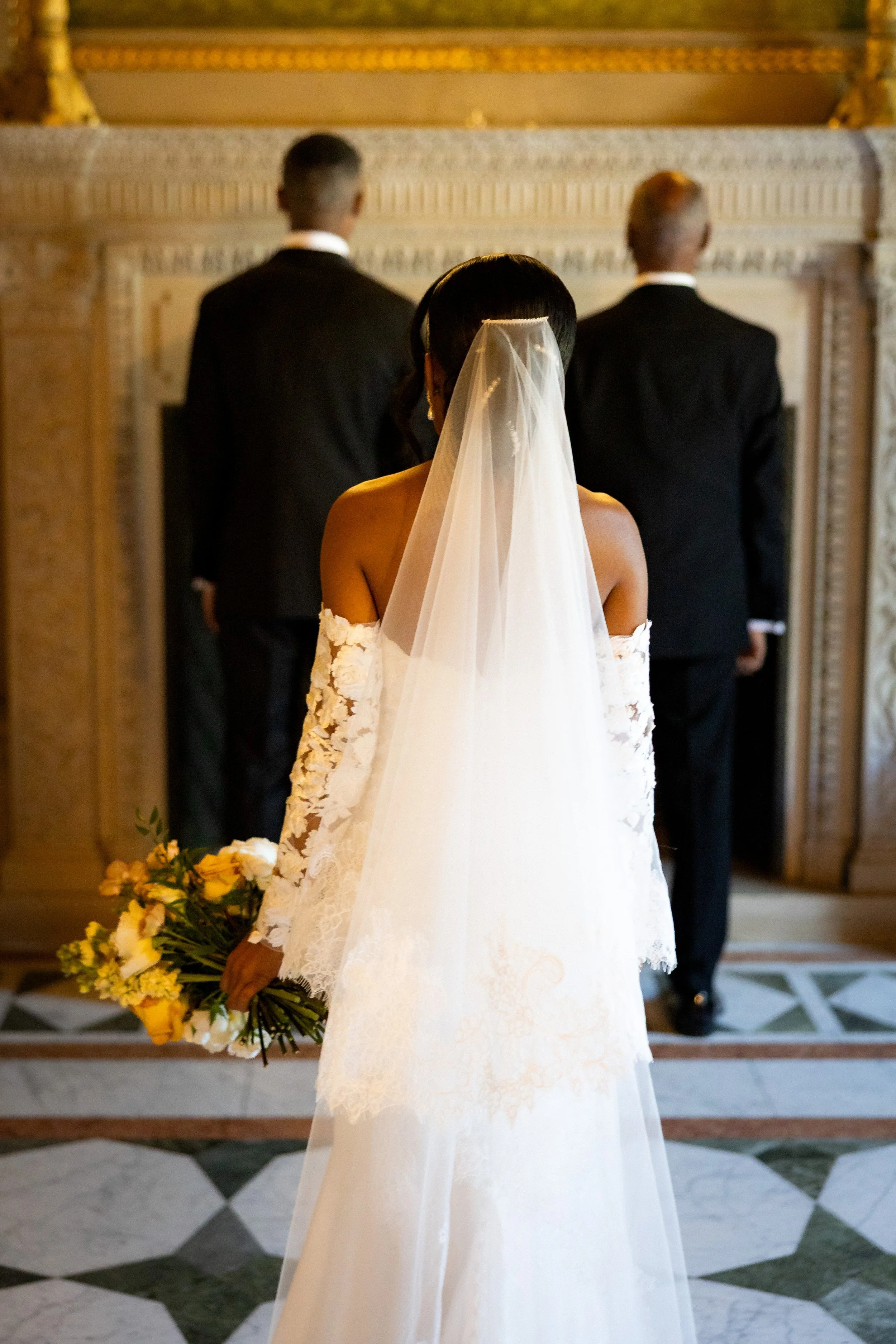 Carnegie Museum Wedding Pictures-18.jpg