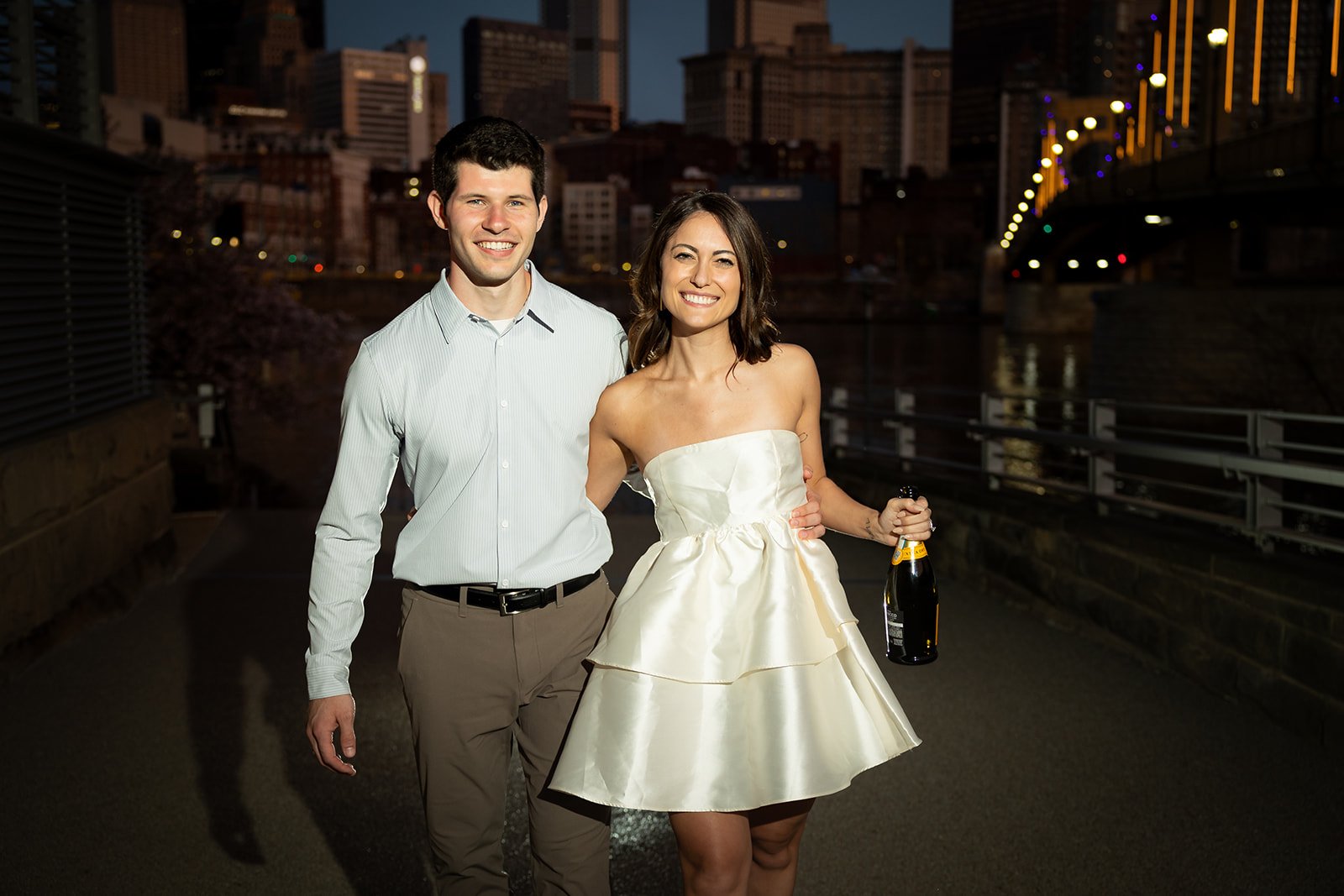 North+Shore+Roberto+Clemente+Bridge+Pittsburgh+Engagement+Photography+Adam+Michaels+Photography-44.jpg