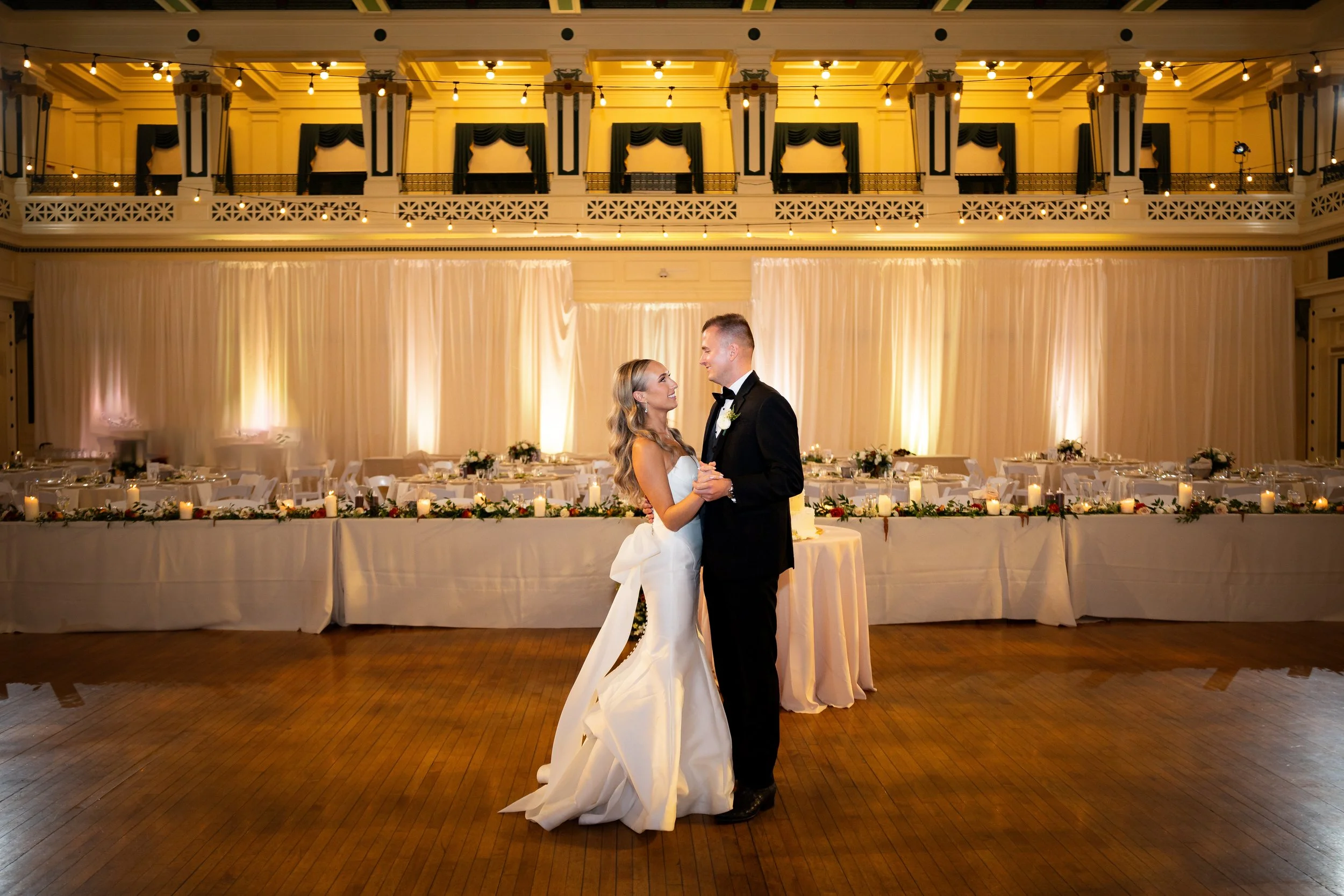 Soldiers+and+Sailors+Memorial+Hall+and+Museum+Adam+Michaels+Photography+Pittsburgh+Wedding+Photography-113.jpg