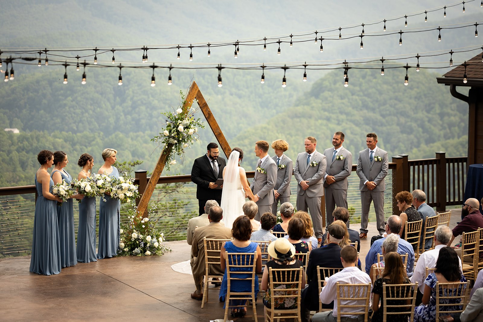 The+Magnolia+Venue+Pigeon+Forge+Tennessee+Wedding+Photography+Adam+Michaels+Photography+Pittsburgh+Wedding+Photography-55.jpg