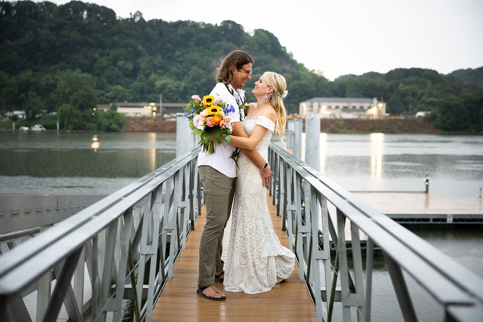 Allegheny+Rivertrail+Park+Aspinwall+Riverfront+Park+Wedding+Adam+Michaels+Photography+Pittsburgh+Wedding+Photography-25.jpg