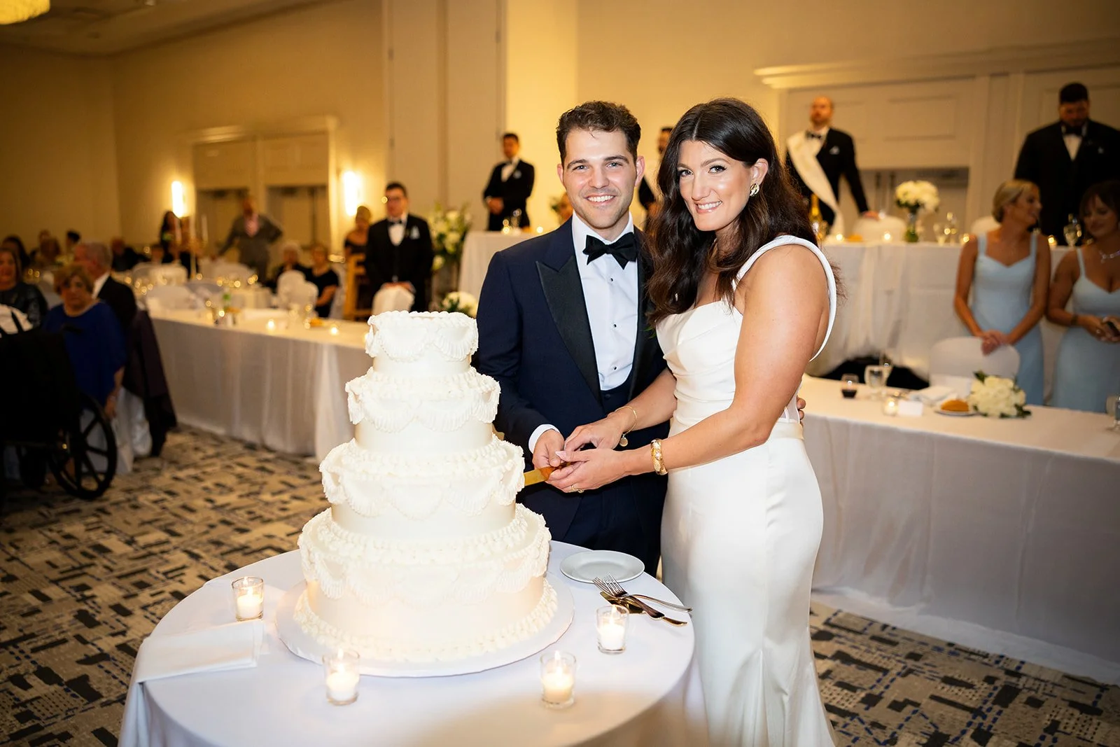 Sheraton+Station+Square+Adam+Michaels+Photography+Pittsburgh+Wedding+Photography-138.jpg