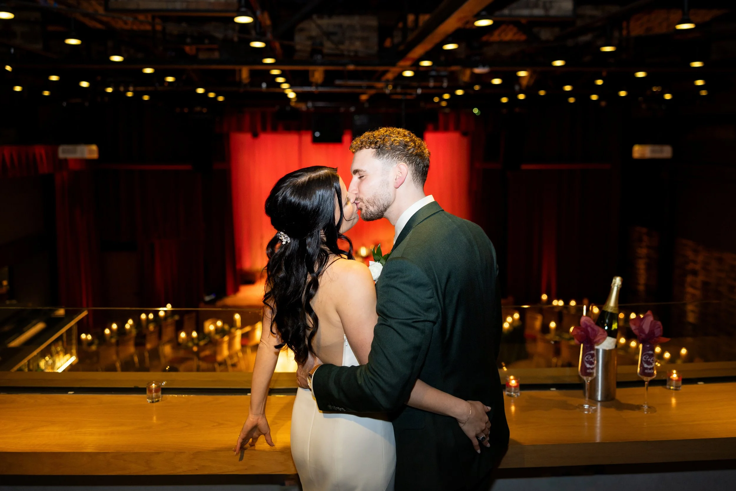 City+Winery+Strip+District+Terminal+Wedding+Photography+Adam+Michaels+Photography+Pittsburgh+Wedding+Portraits-41.jpg