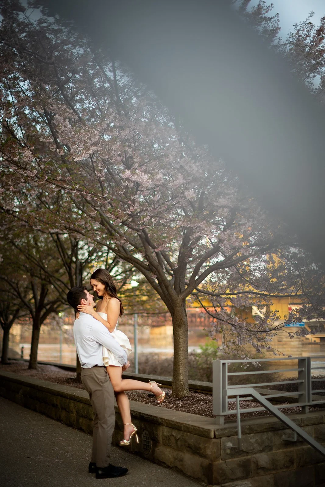 North+Shore+Roberto+Clemente+Bridge+Pittsburgh+Engagement+Photography+Adam+Michaels+Photography-37.jpg