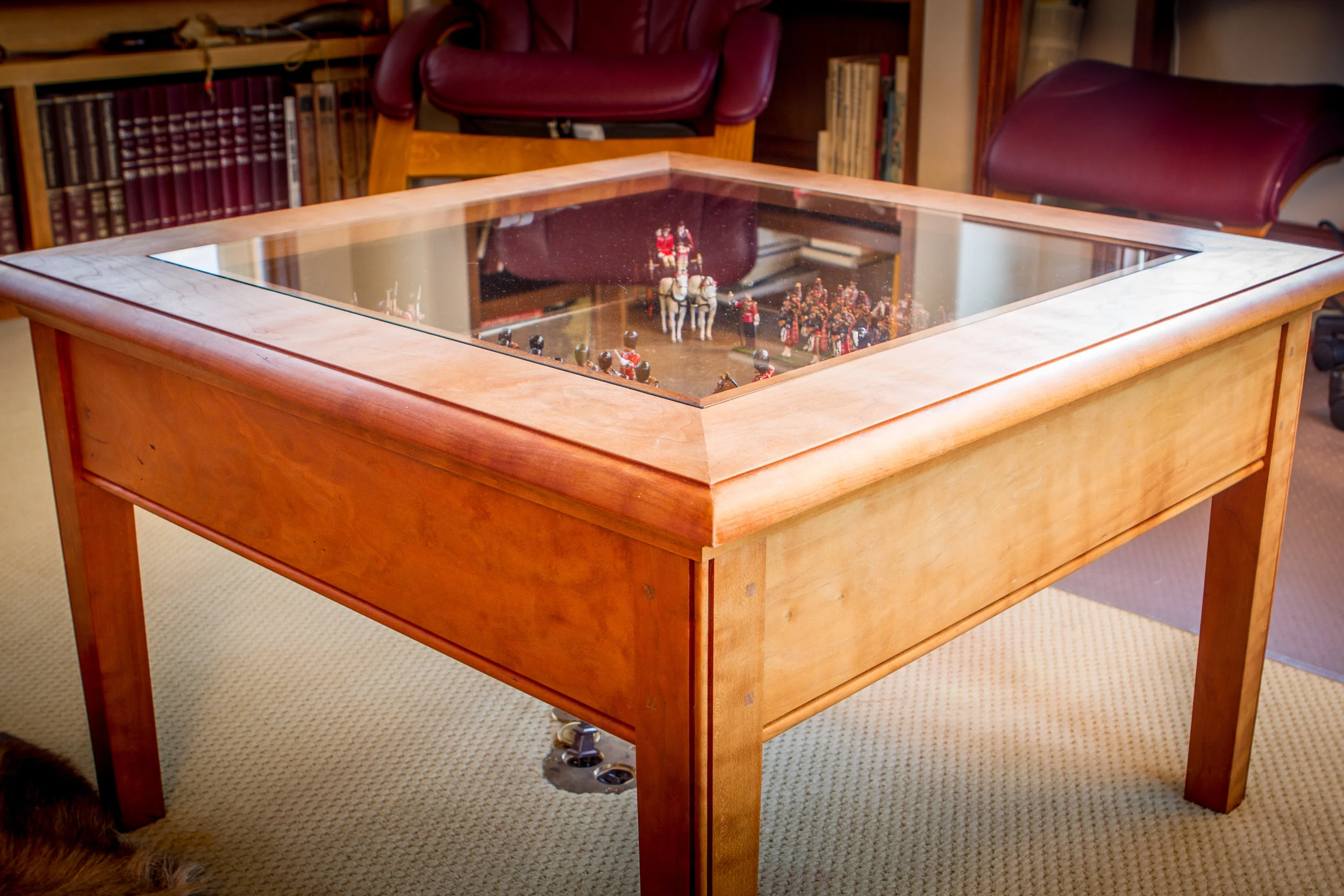 Display table