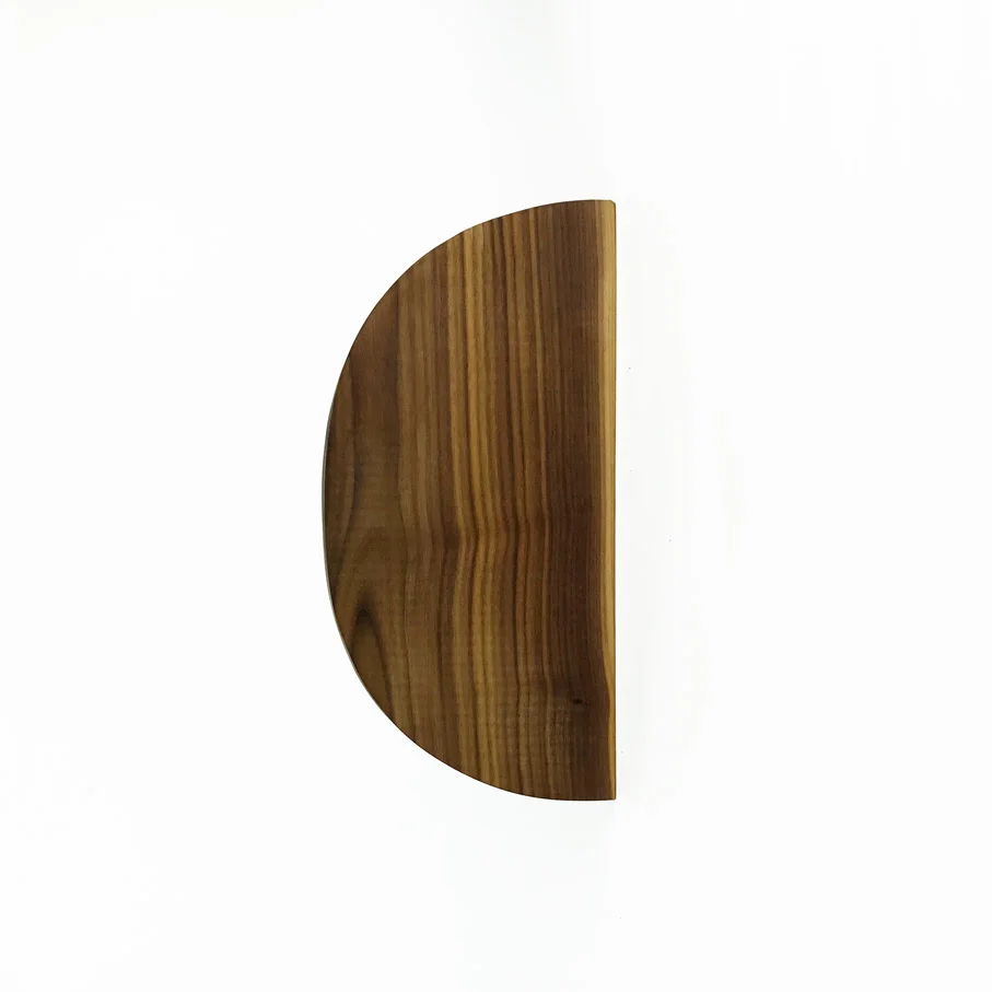 DD-HalfMoon-Walnut-Small-02.jpg