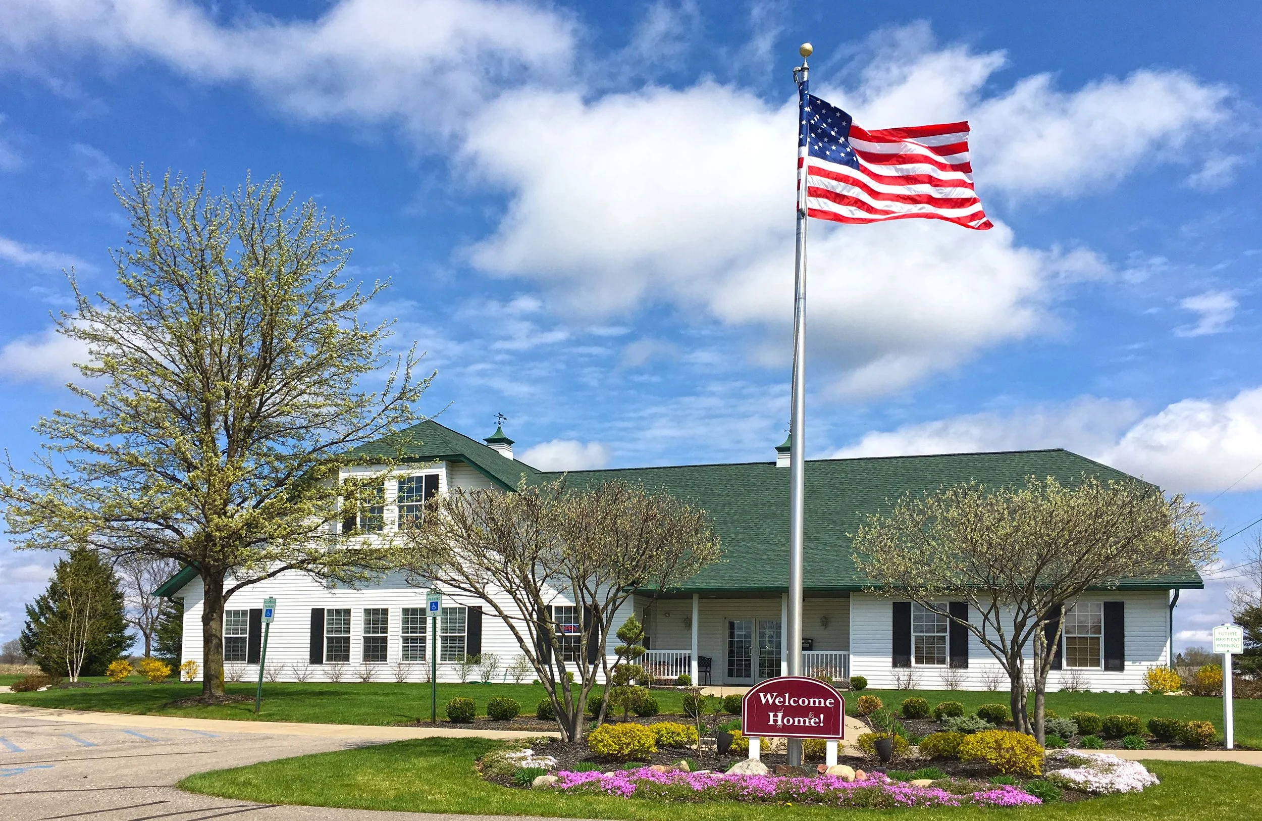 spring 2018 clubhouse.jpg
