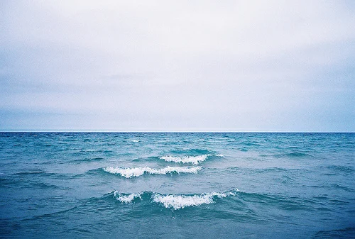 beach-blue-peaceful-relax-sky-Favim.com-256014.jpg