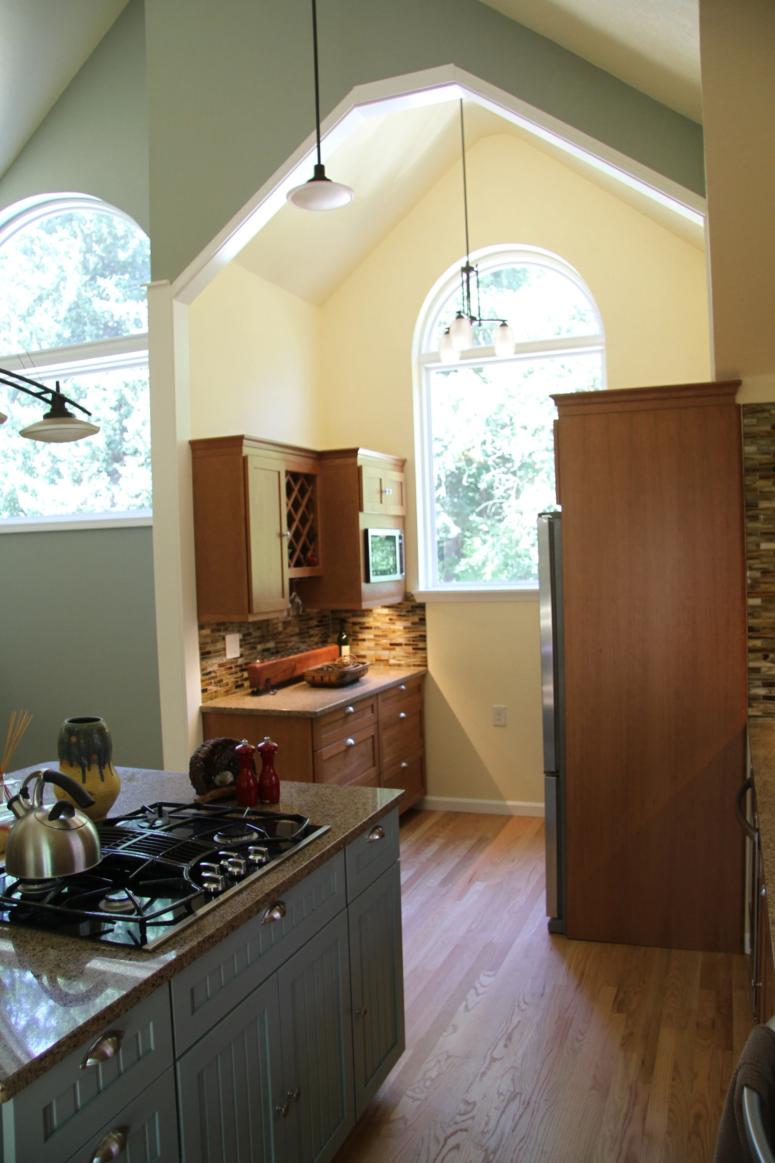 2580 Pantry After.JPG