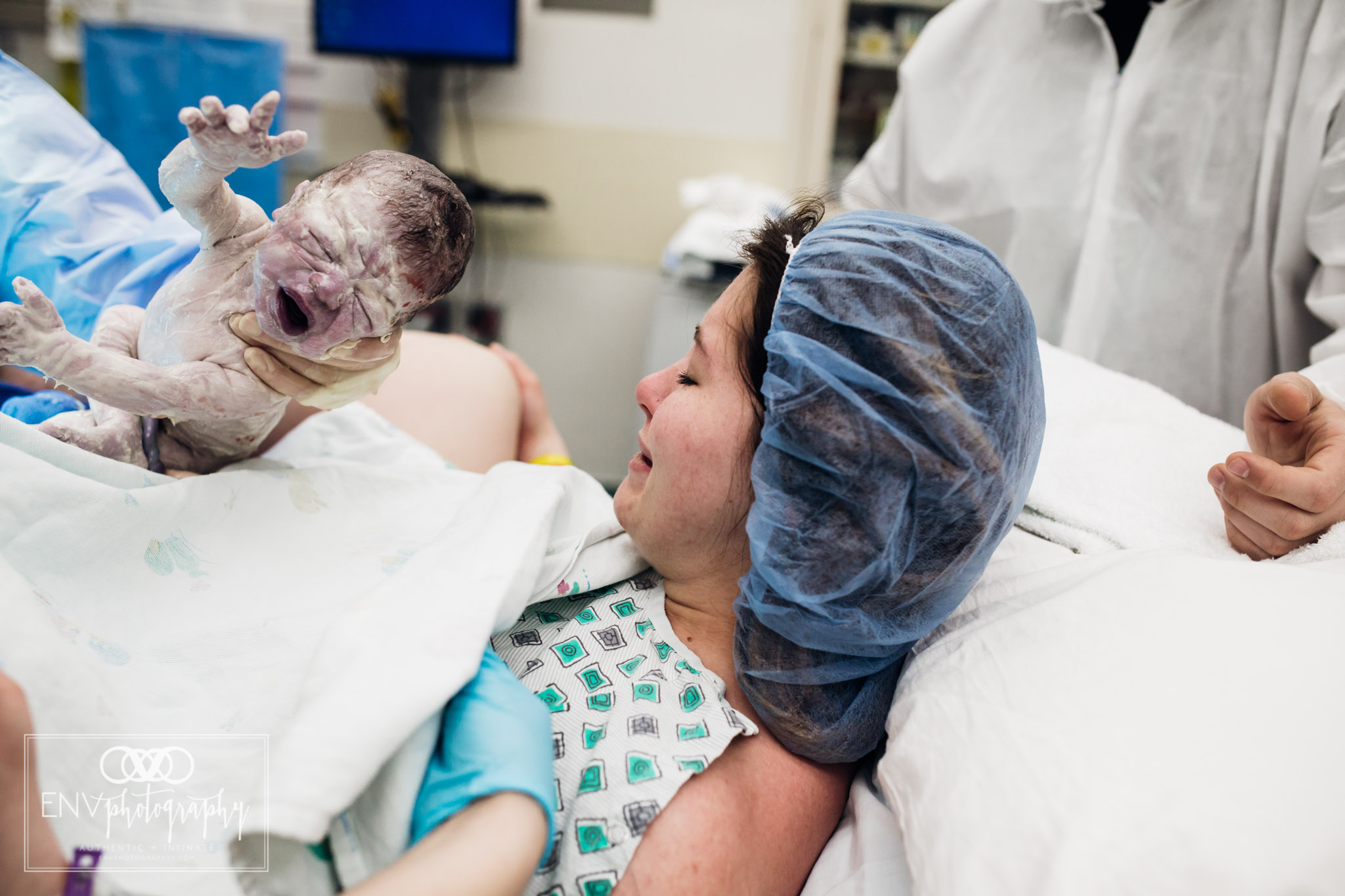 Columbus Ohio Birth Photography Riverside Hospital April 2018 (27).jpg