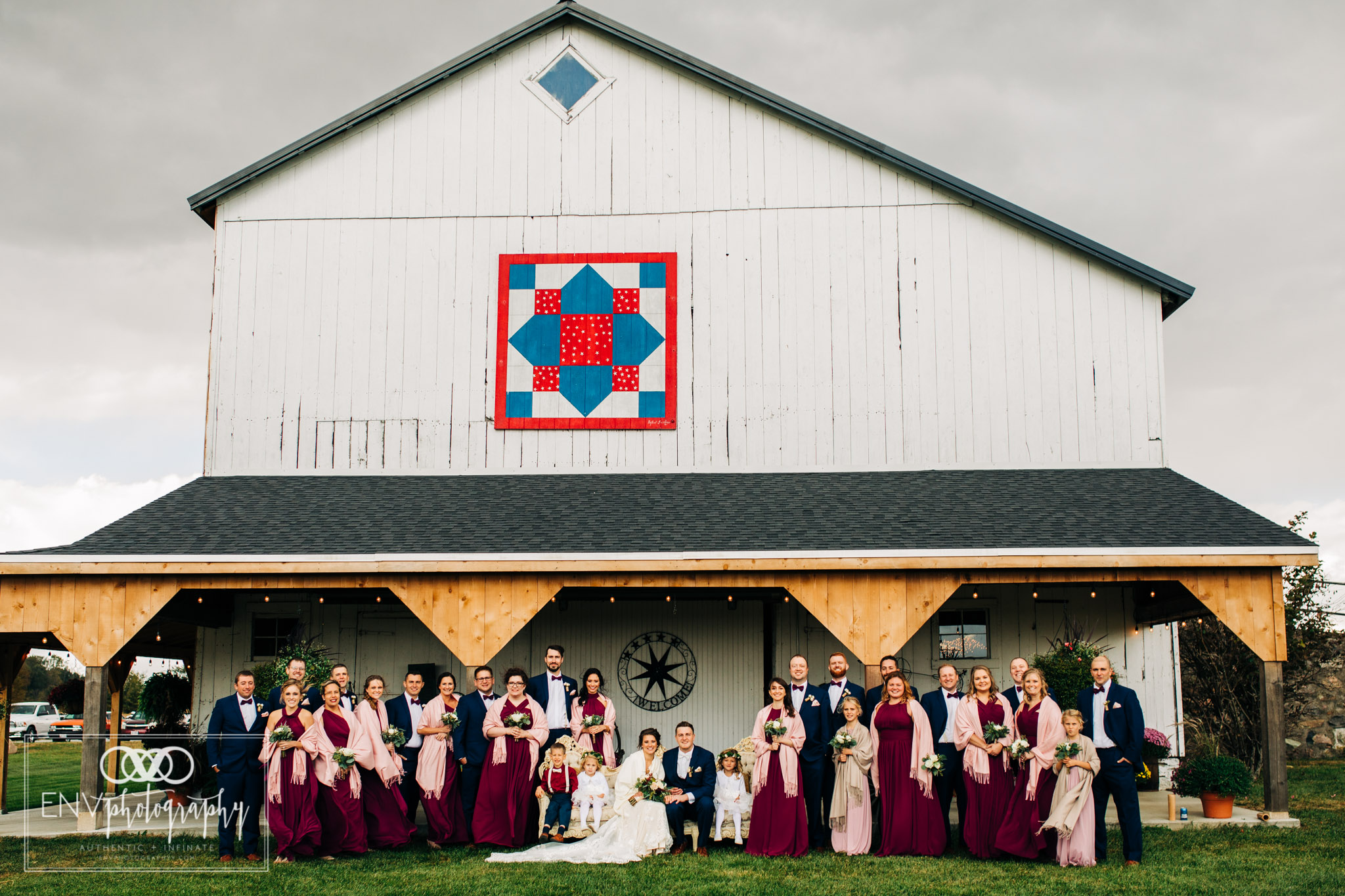 Mount Vernon Ohio Columbus Ohio Barn Wedding Photography Gibson (4).jpg