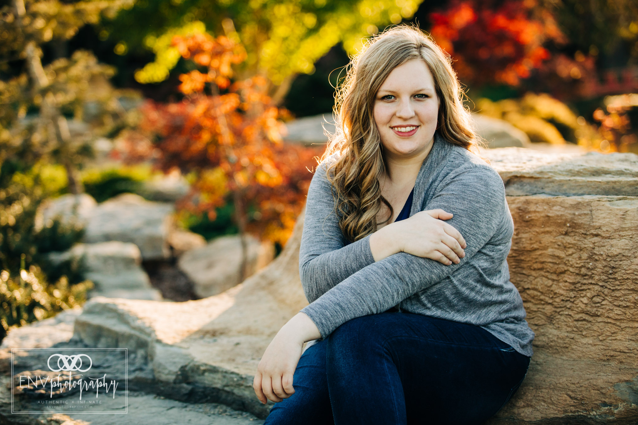 mount vernon columbus ohio senior portrait photographer (16).jpg