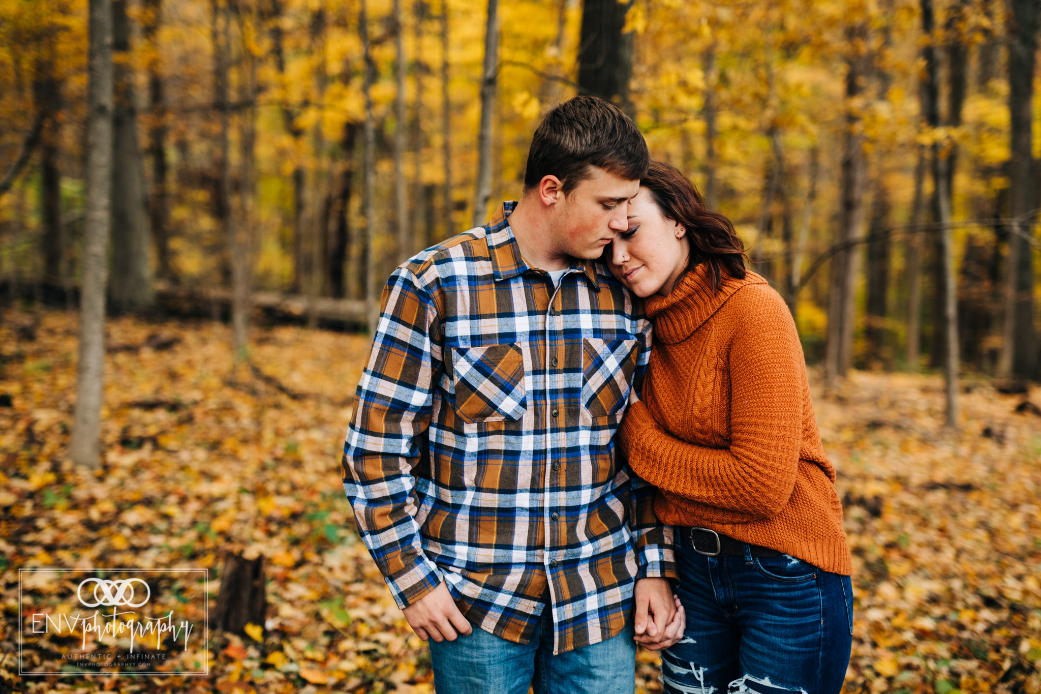 Mount Vernon Columbus Ohio Fall Family Photographer (9).jpg