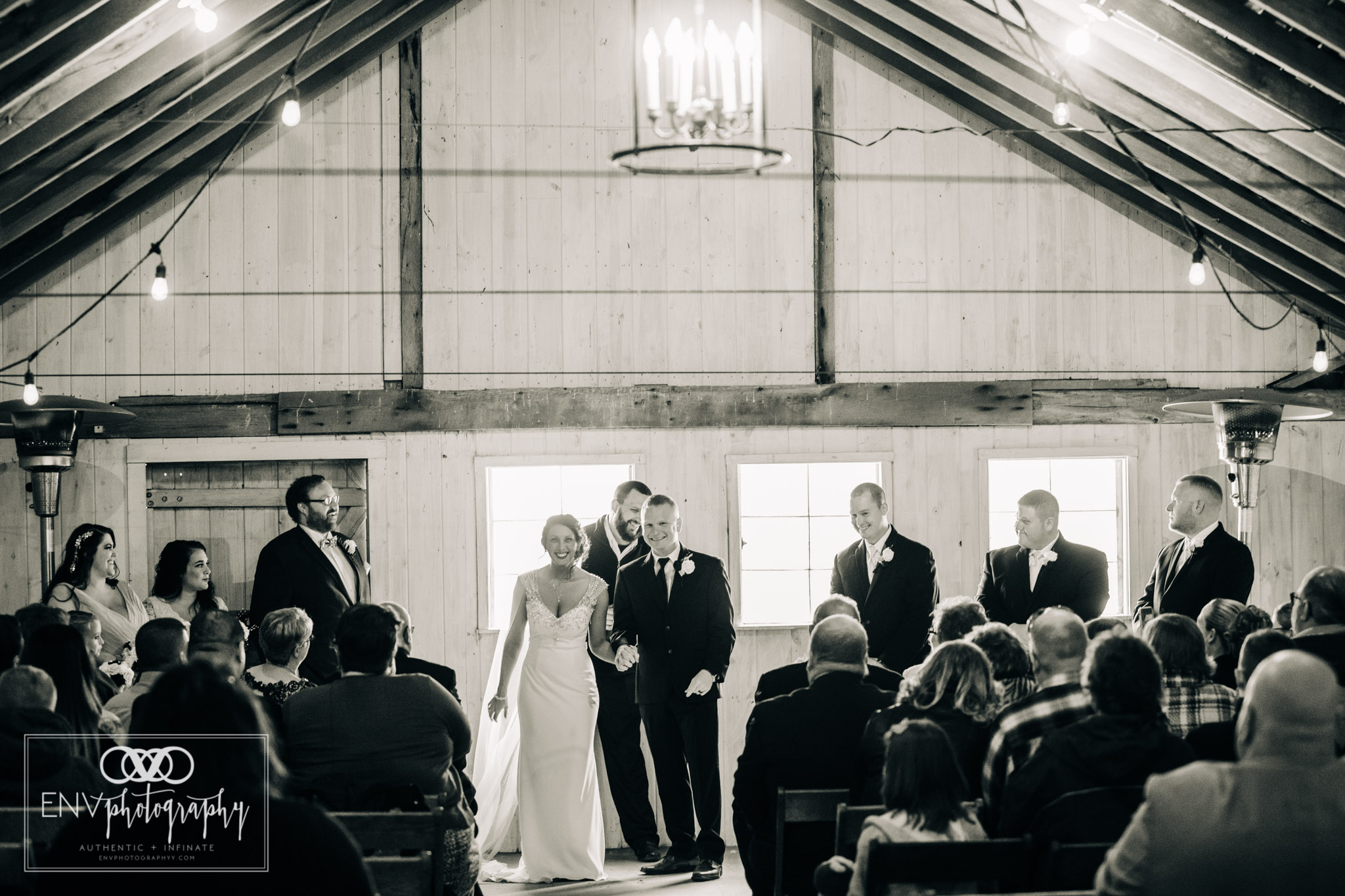 mount vernon ohio warwick farms the rural society Fall wedding photographer (20).jpg