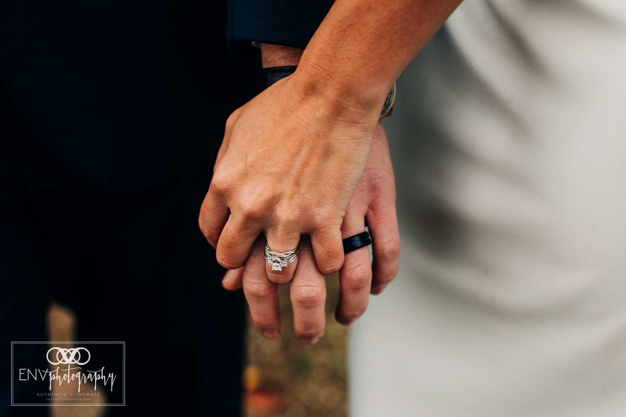 mount vernon ohio warwick farms the rural society Fall wedding photographer (26).jpg