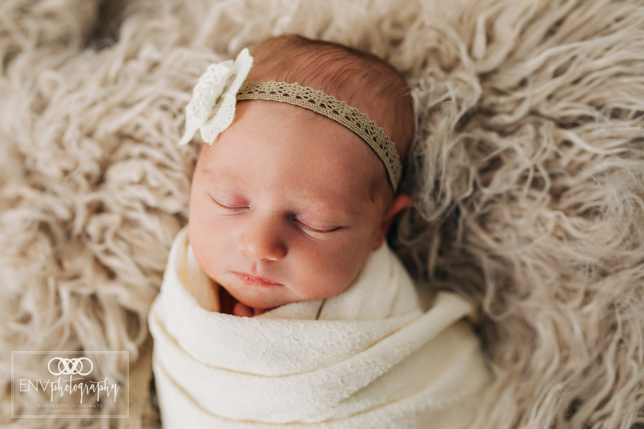 Mount Vernon Columbus Ohio Newborn Photographer (6).jpg