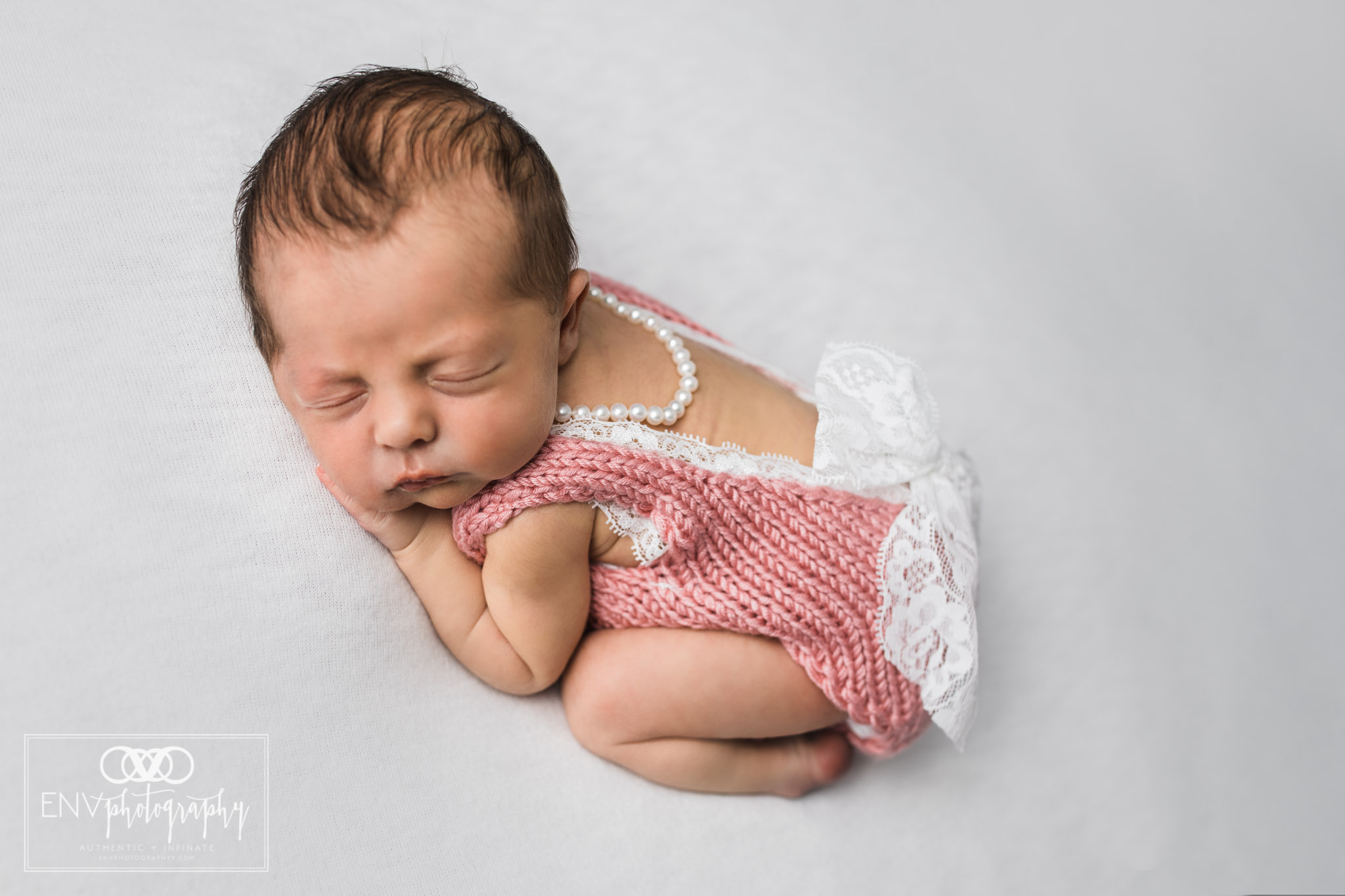 columbus ohio mount vernon ohio newborn photographer (4).jpg
