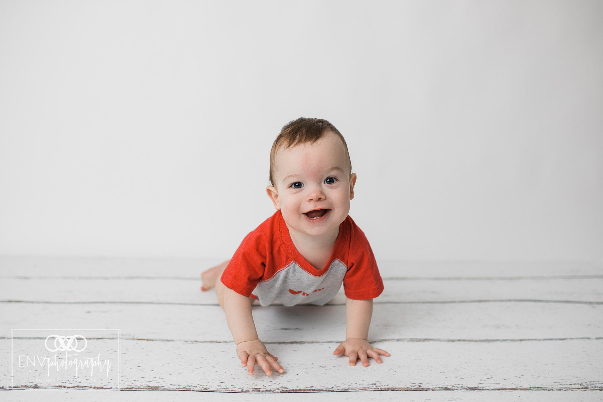 Mount Vernon Columbus Ohio Family Photographer First Birthday Cake Smash (25).jpg