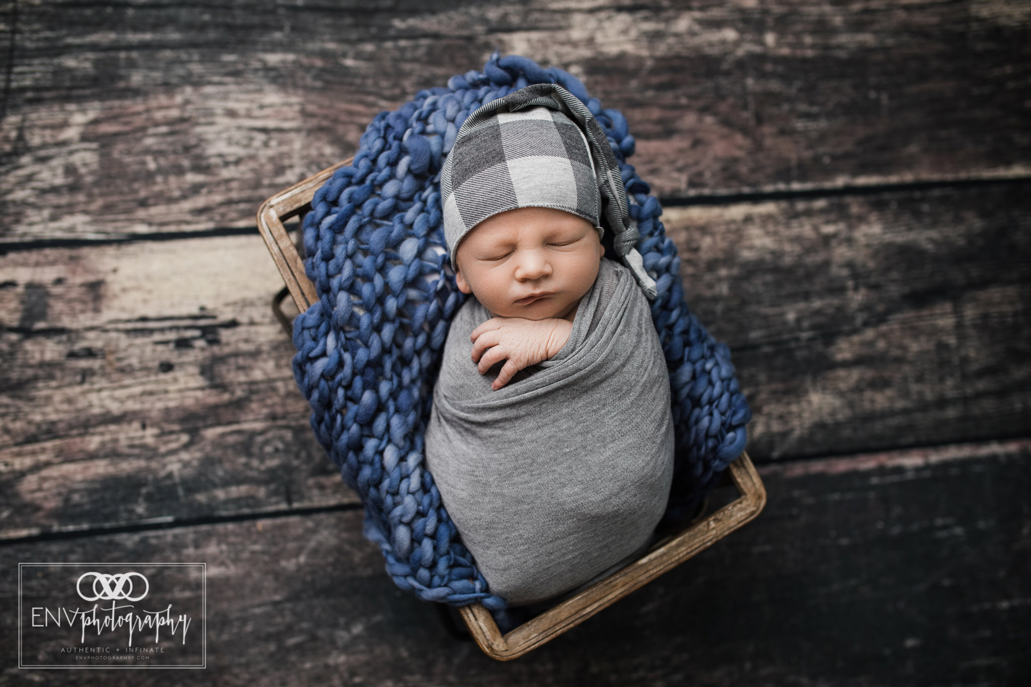 mount vernon columbus ohio newborn photographer mccoy (2).jpg