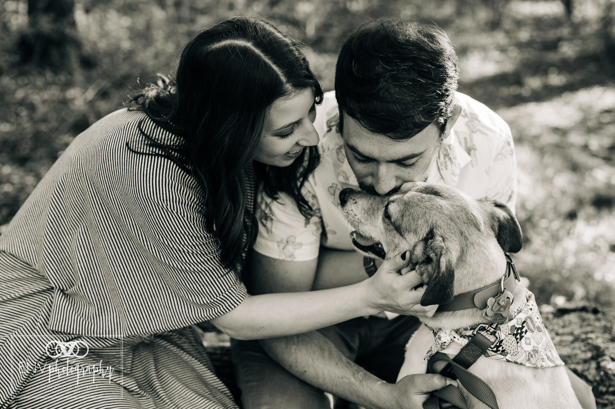 mount vernon columbus mansfield ohio engagement family photographer (6).jpg