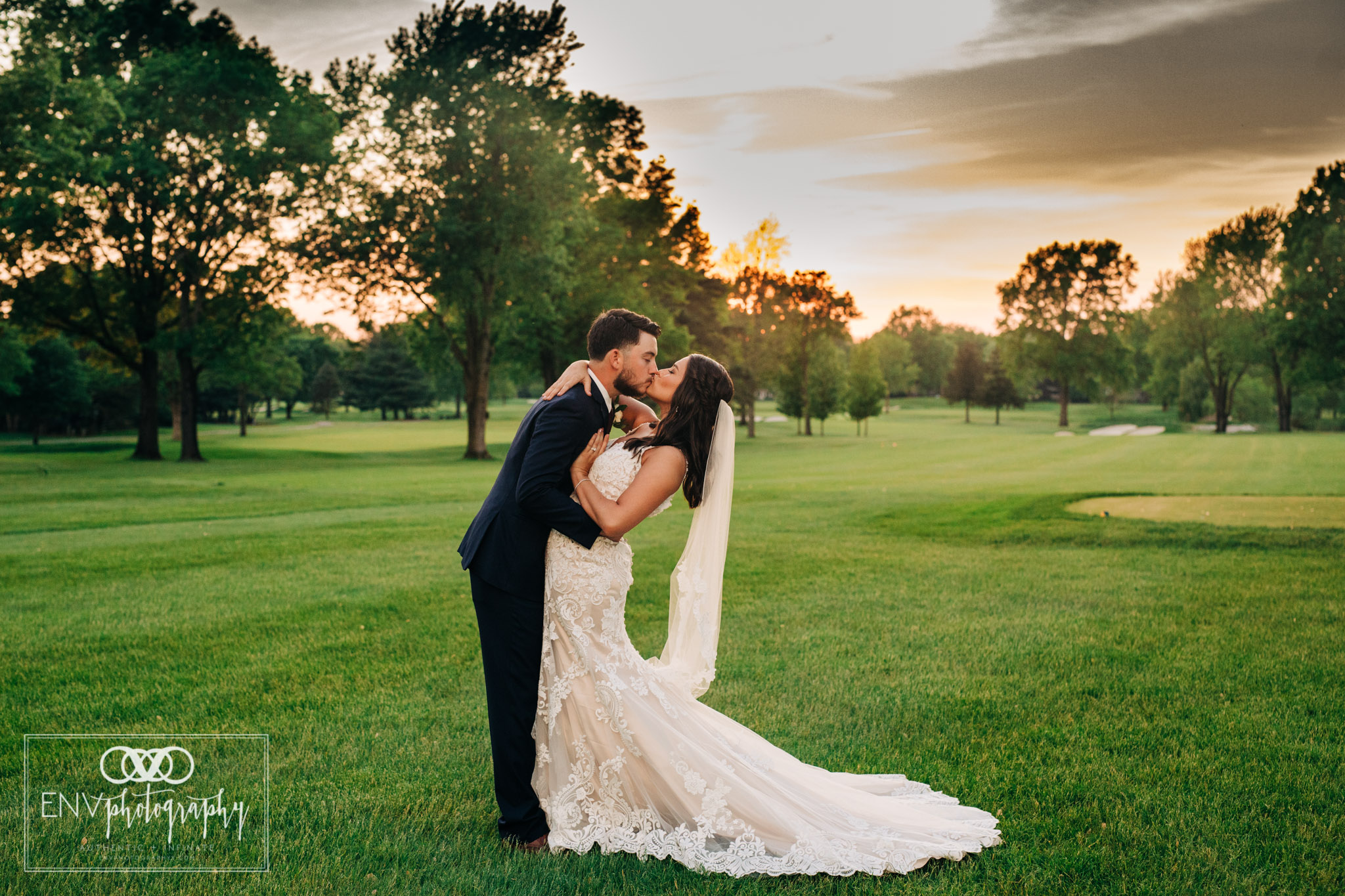 Mount Vernon, Ohio / Columbus, Ohio Wedding Photographer || Worthington ...