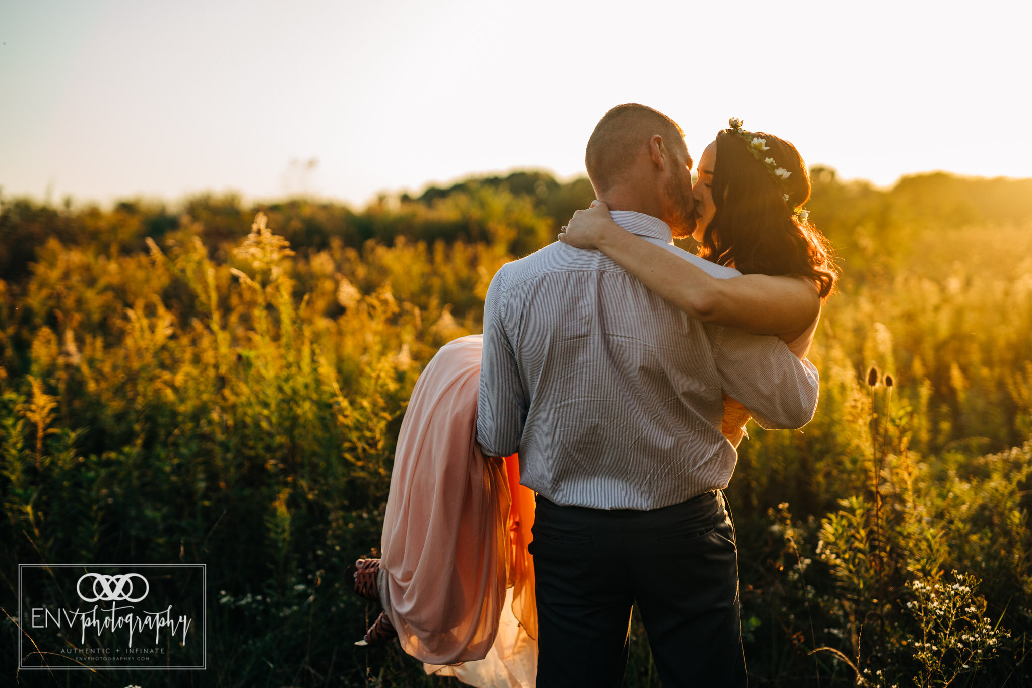 columbus ohio mount vernon ohio engagement photographer (6).jpg