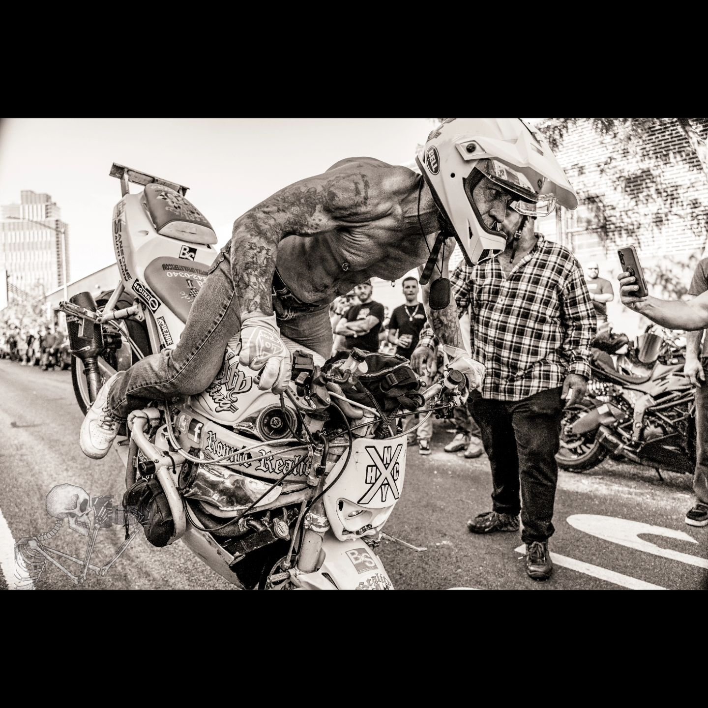 Glasses or no glasses there's a focus on a riders face.  Zoning in on the objective. 

#indianlarrymotorcycles #blockparty 

Shot on Sony A9
.
.
.
.
.
#motorcyclephotography #motorcycleadventure #motorcyclelife #adventurephotography #adventurephotogr