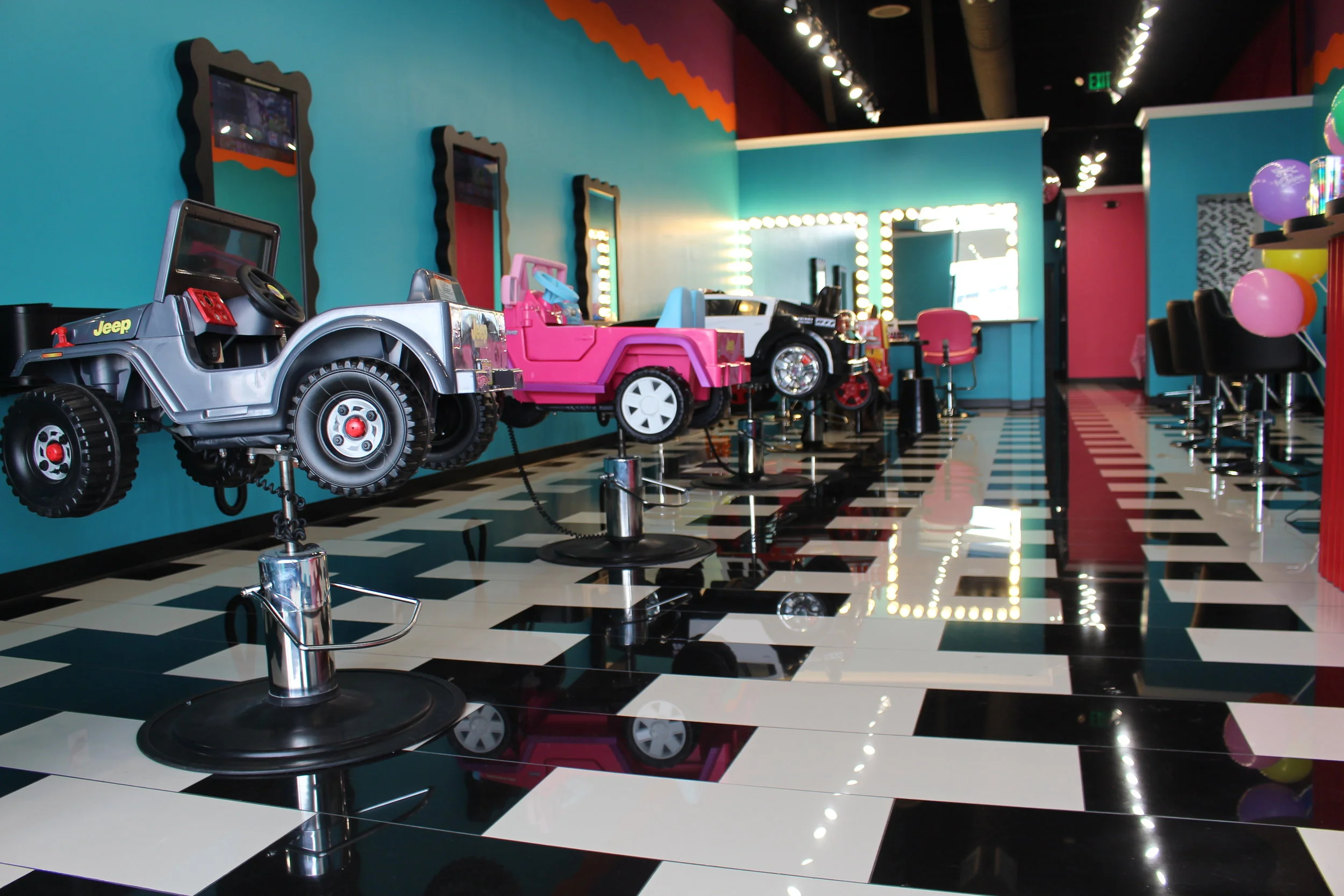 Our First Visit to Funky Scissors | Dublin, OH | October 2016