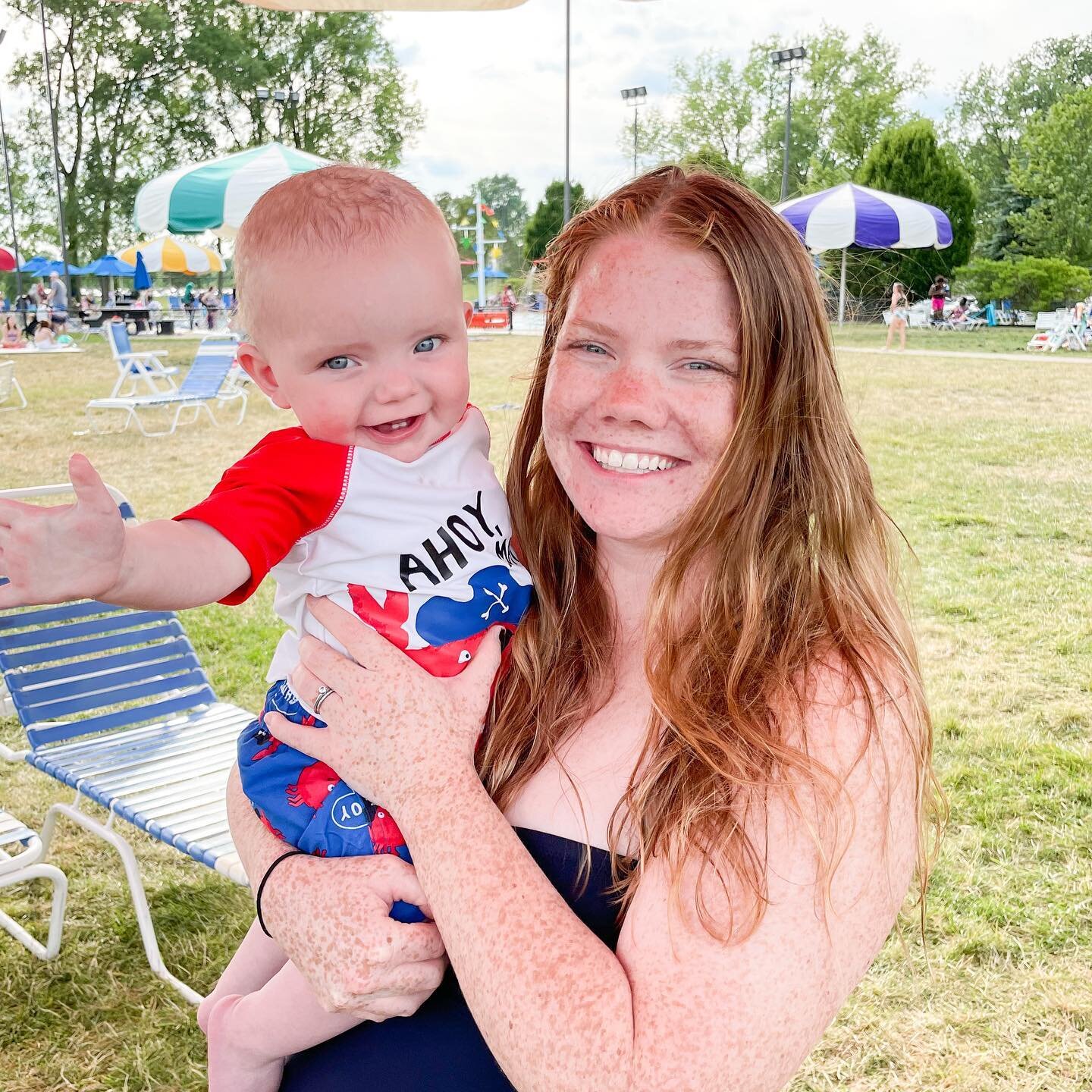 I need your help!😊

We have spent so much time at the pool this summer and Lincoln is loving it! ☀️ Actually, we&rsquo;re all really loving it. Sunkissed faces, good snacks, and messy pool hair. #thegoodlife

Unfortunately I had an allergic reaction