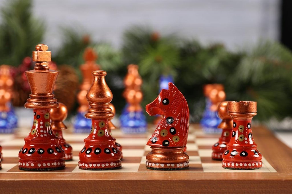 sydney-gruber-painted-champions-chess-set-1-red-and-blue-28610881290327_1024x1024.jpg