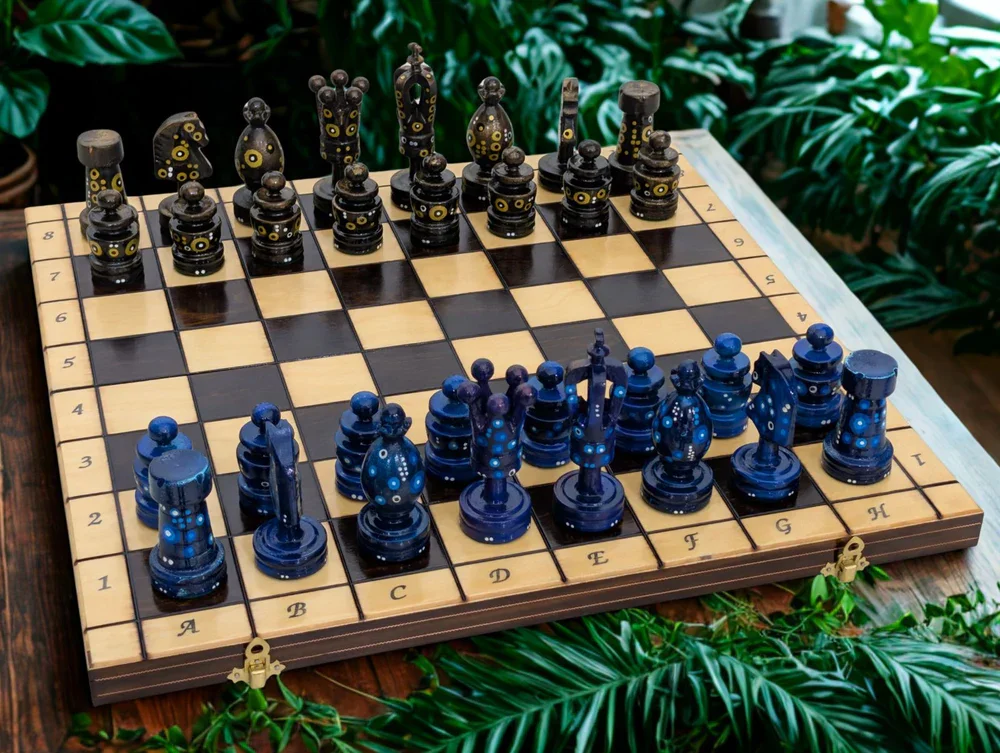 the-steadfast-sydney-gruber-painted-20-large-kings-chess-set-14-1210527519.webp