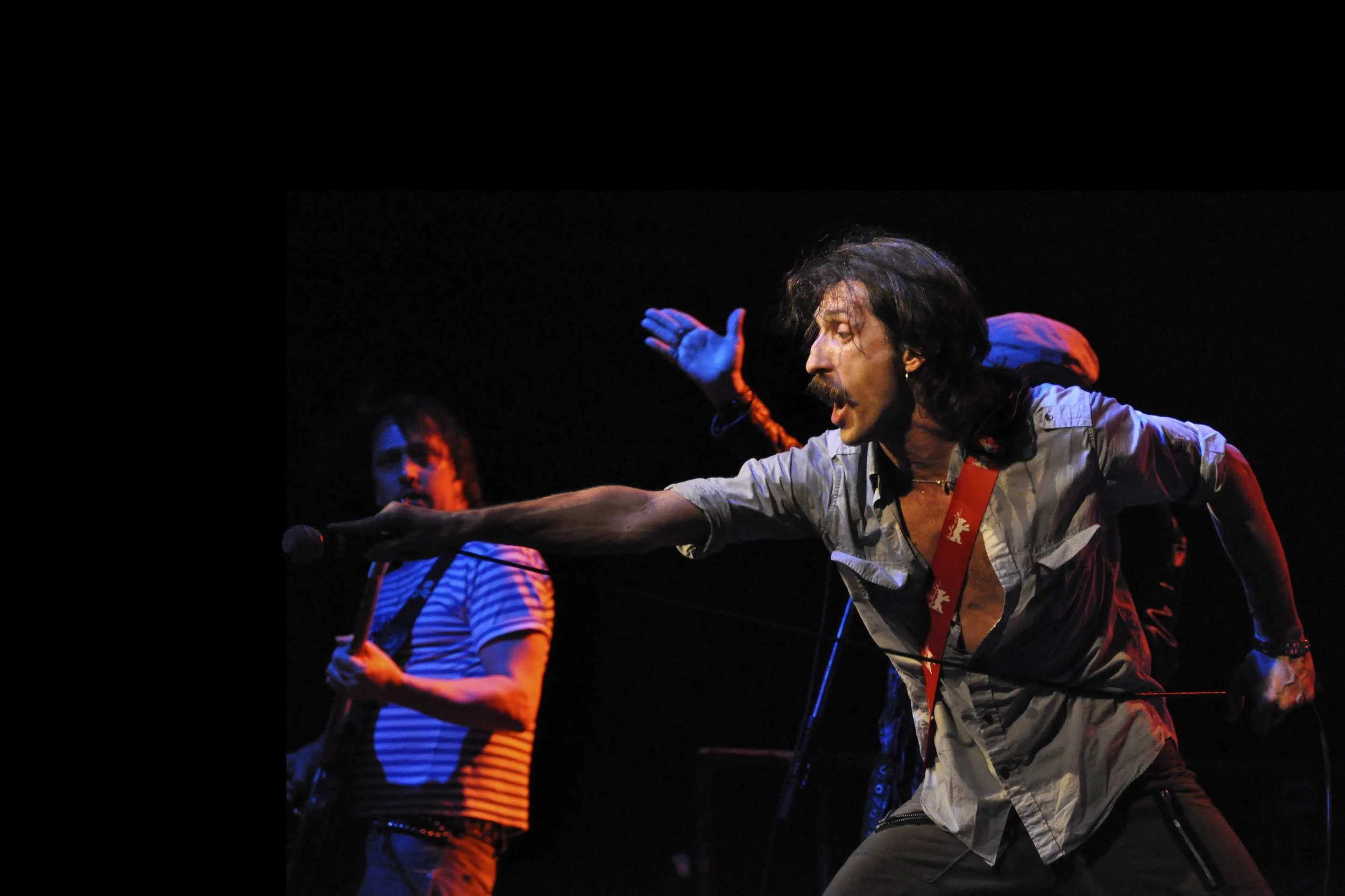 gogol_bordello_banner.jpg