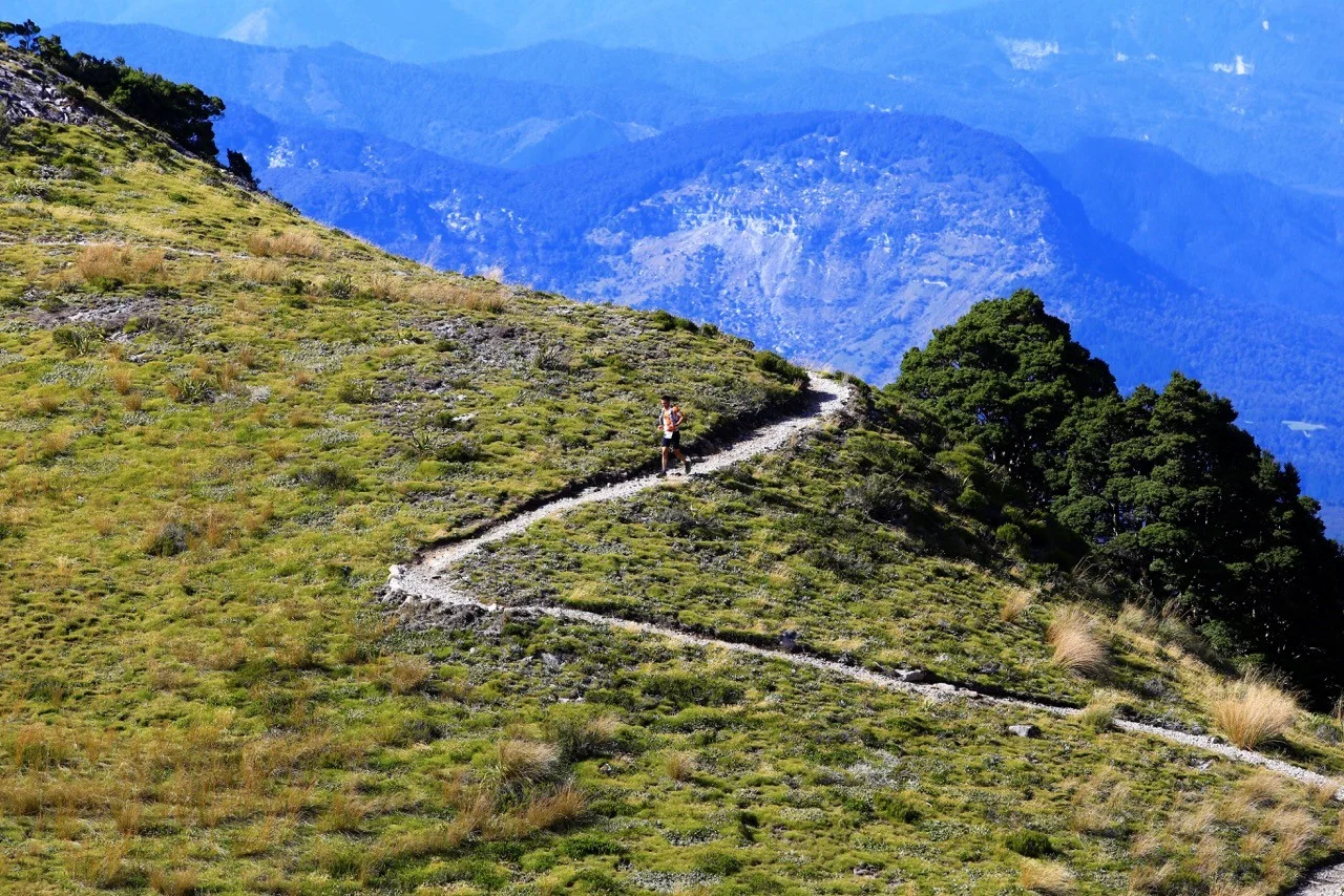 Old Ghost Ultra - Photo Credit Rochard Rossiter.jpeg