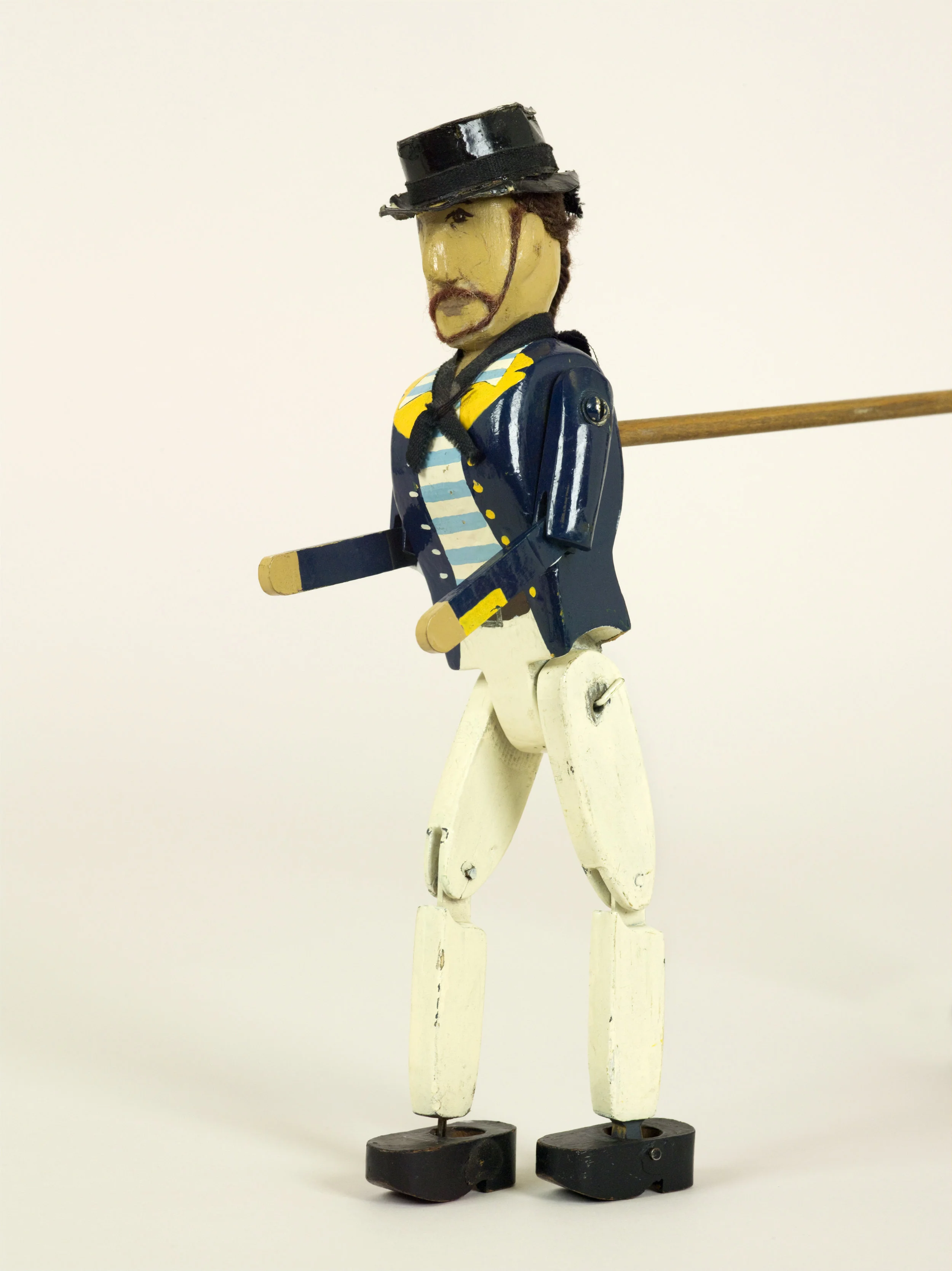 Folk Dolls_08.jpg