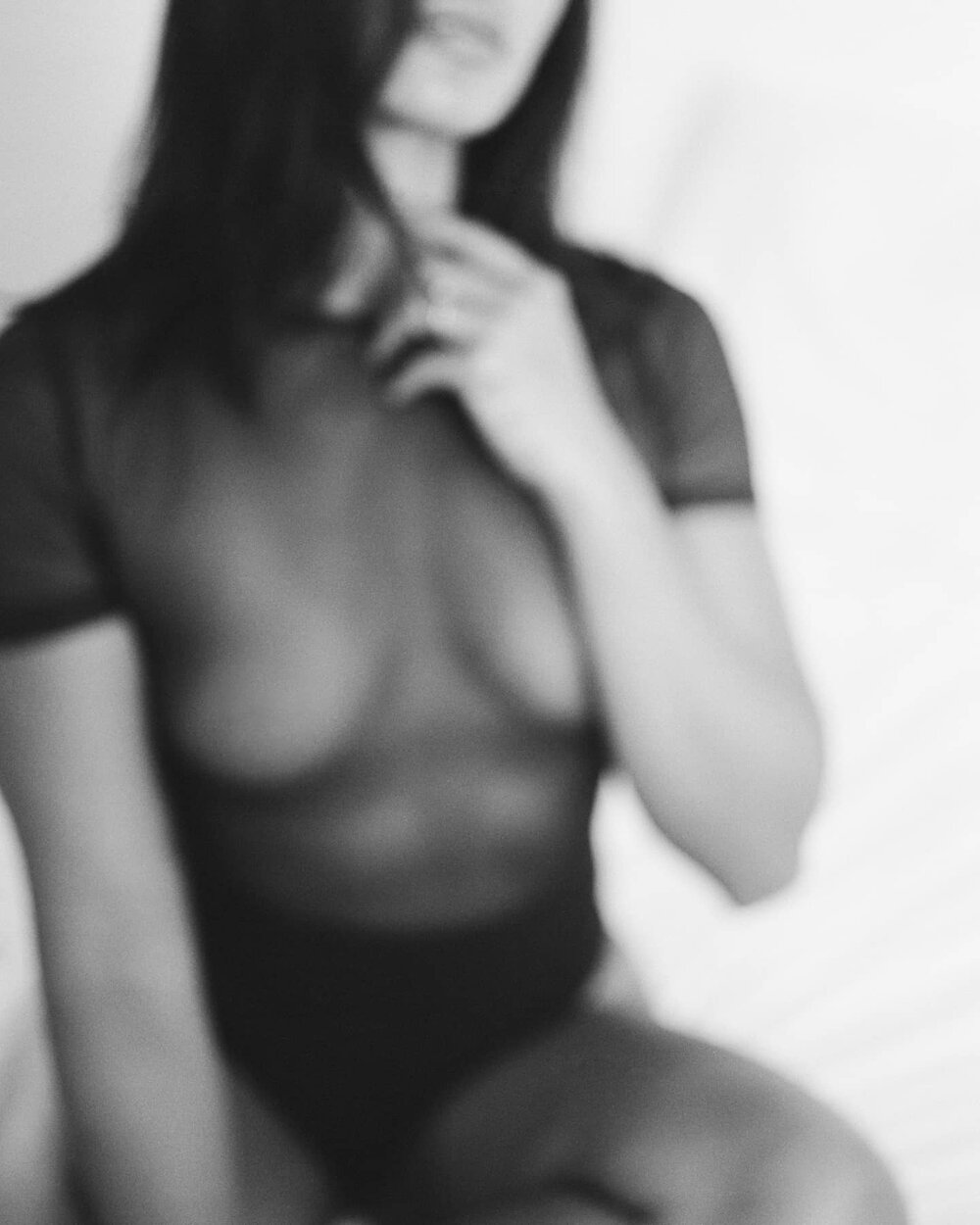 Sometimes I do this thing where I intentionally fix my lens out focus and take a portrait of you. It's my favorite thing to do during a boudoir session and the results are always magical ✨ 

xo

#makeArt
#boudoirphotographer #boudior #southfloridabou