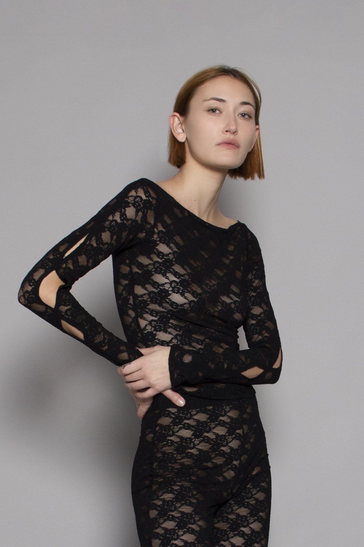 Slashed Sleeve Lace Top in Ink
