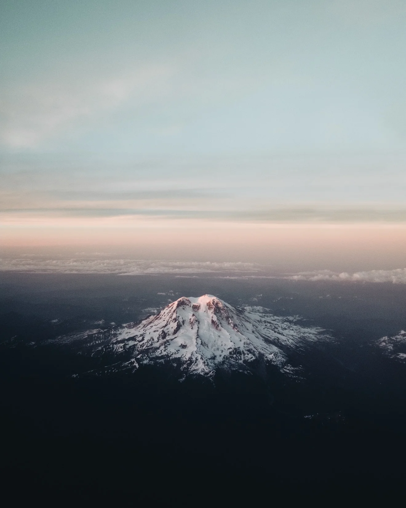 MountRainierFlight.jpg