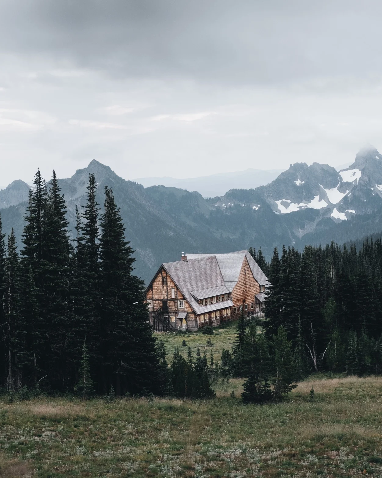 mountRainierSunrise-1.jpg