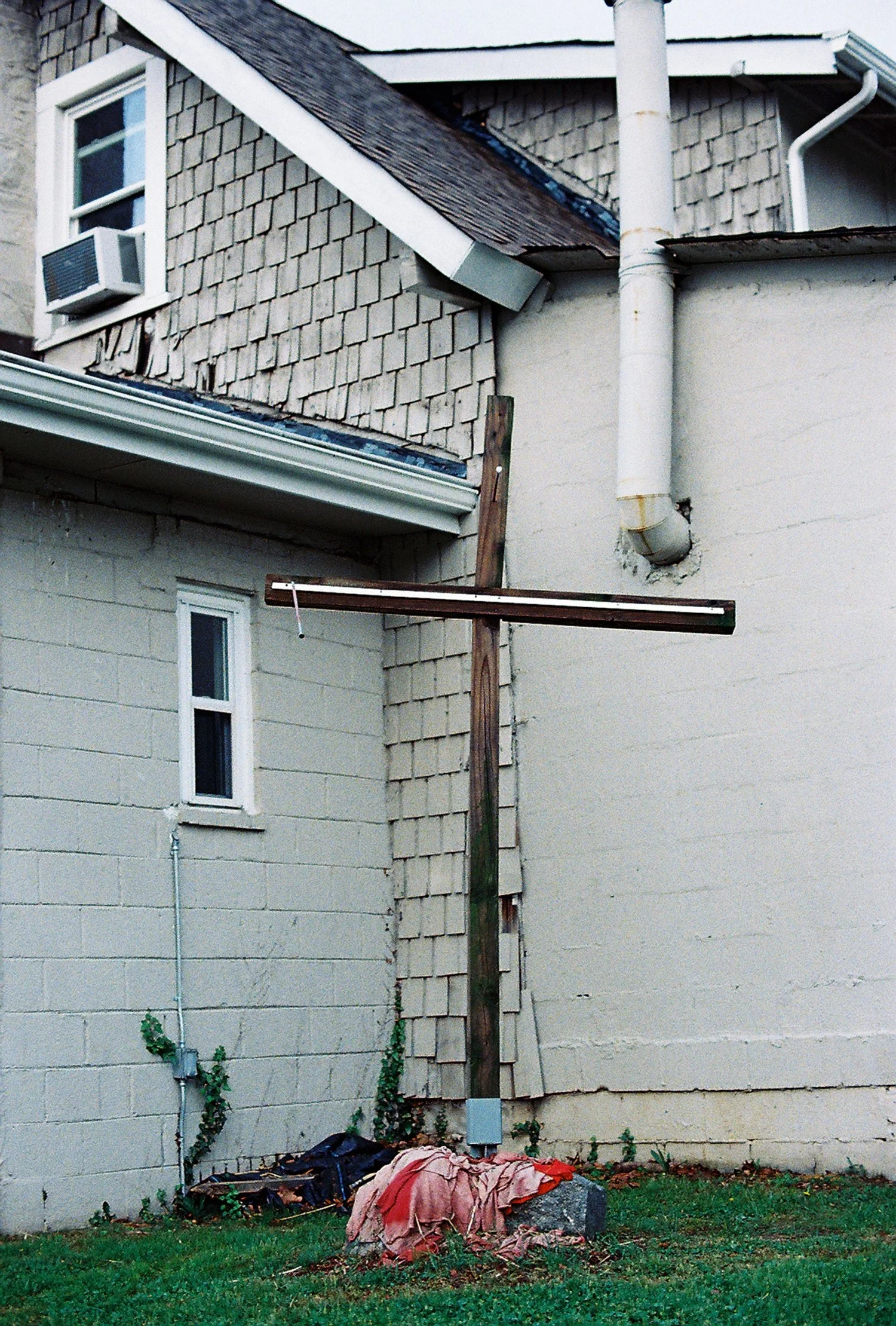 P93128a-R01-016.Jpg