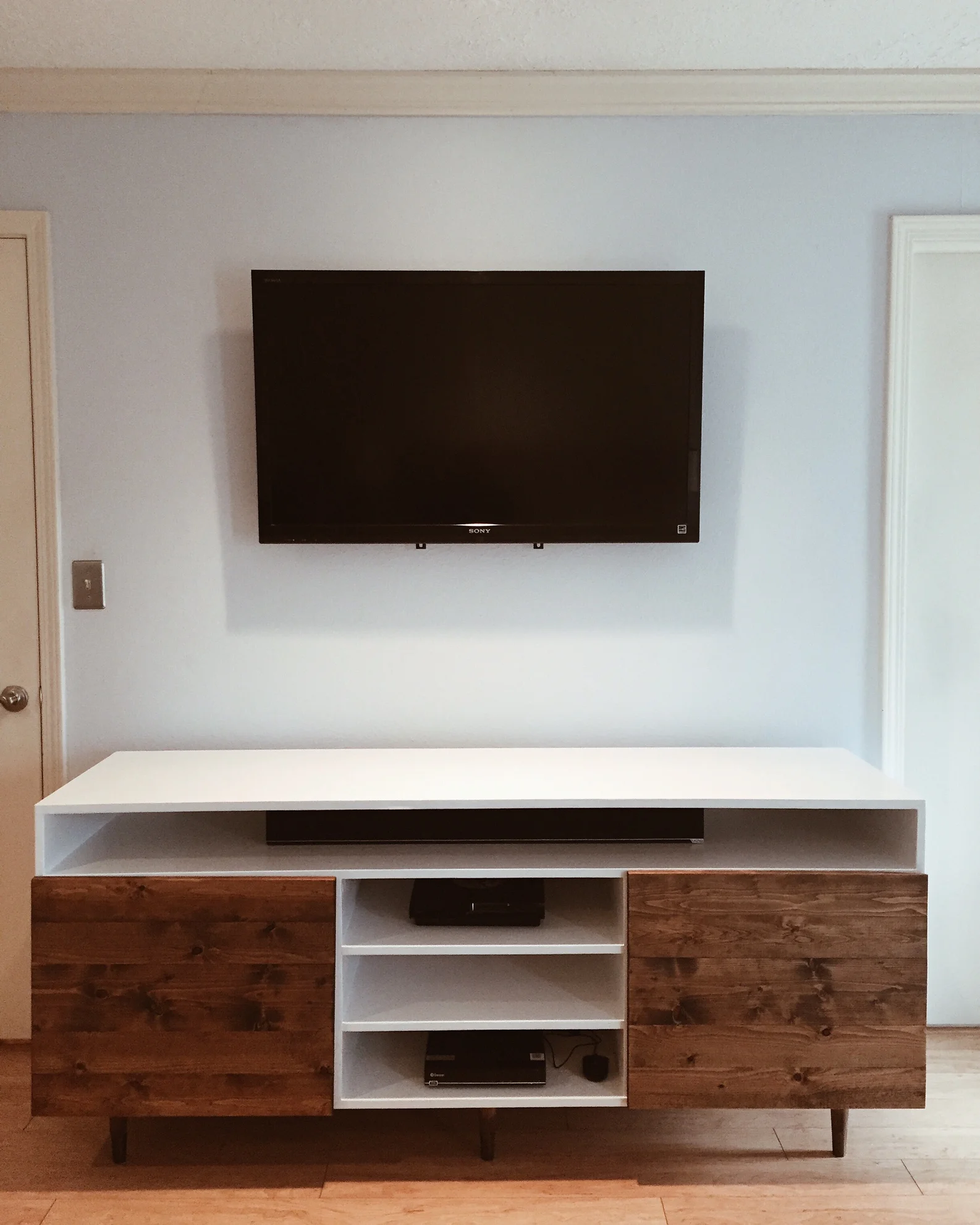 modern tv unit
