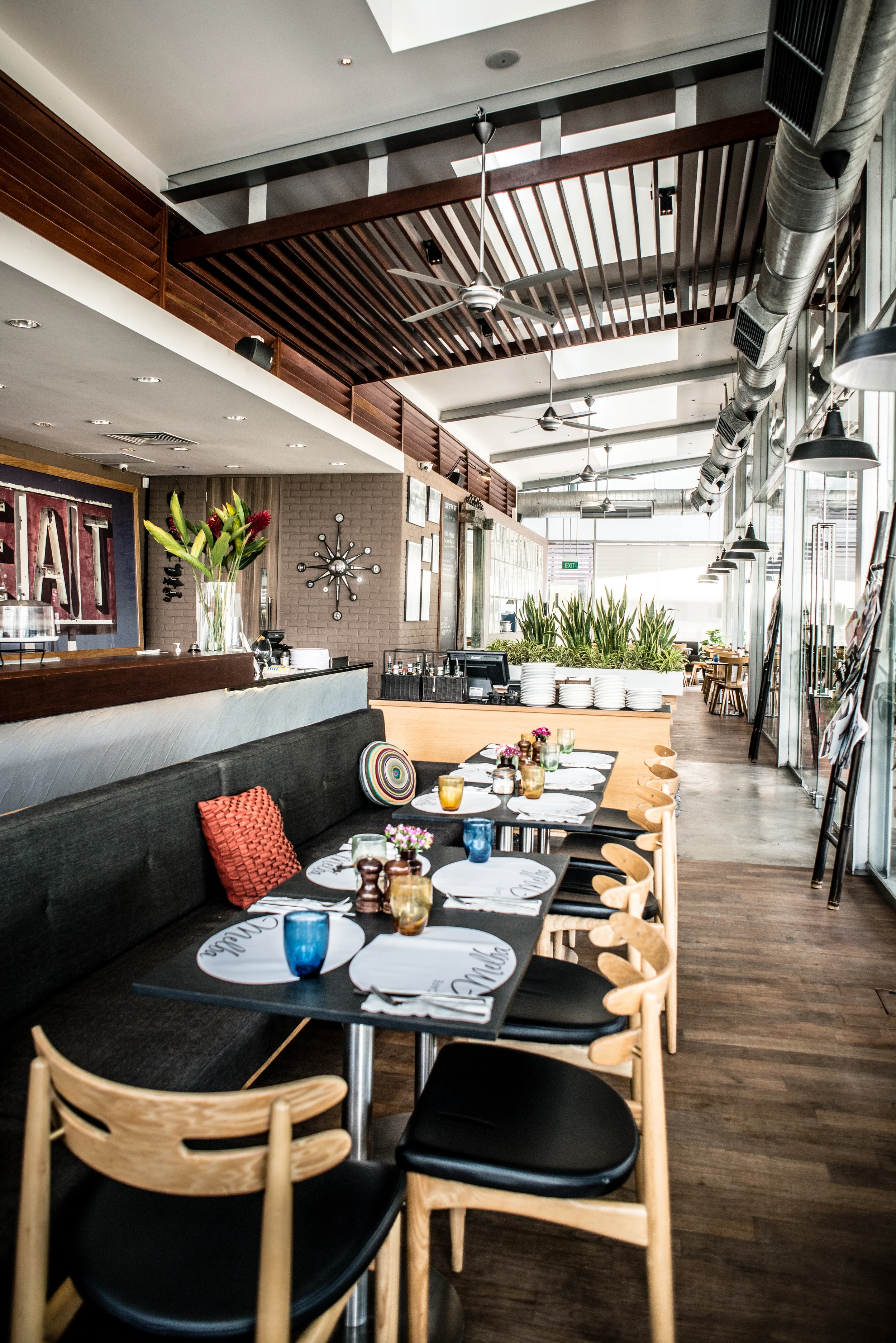 Indoor Dining (Pizza Oven Side)