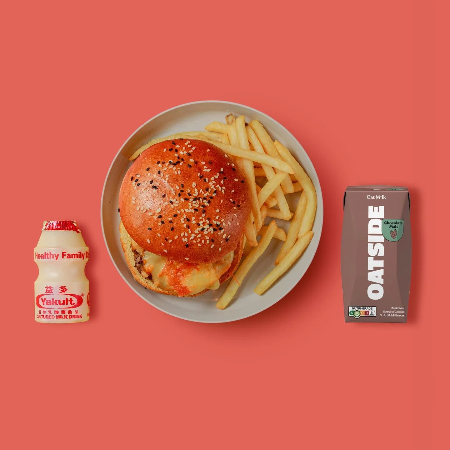 Our little foodies are in for a treat! 🍔 Introducing our kids menu featuring the Mini Angus Burger.

Starting 1st September, every kids main course will be served with a refreshing Yakult or @oatside Chocolate Oat Milk and a sweet apple ice block. ?