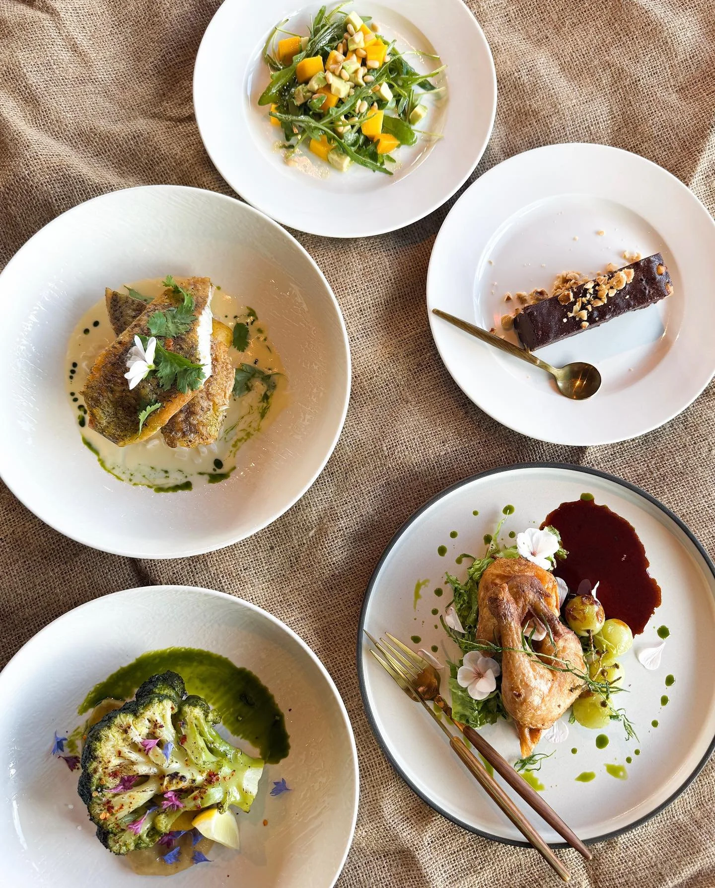 New set lunch, new flavours ✨

Monday to Friday, 12 to 2PM, 2 course set lunch at $28++ only.

📍Caf&eacute; Melba Mediapolis

*Two course set lunch includes 1 Main Course, 1 Starter/Dessert &amp; Free Flow Cranberry Orange Fizz. 

Book your table no