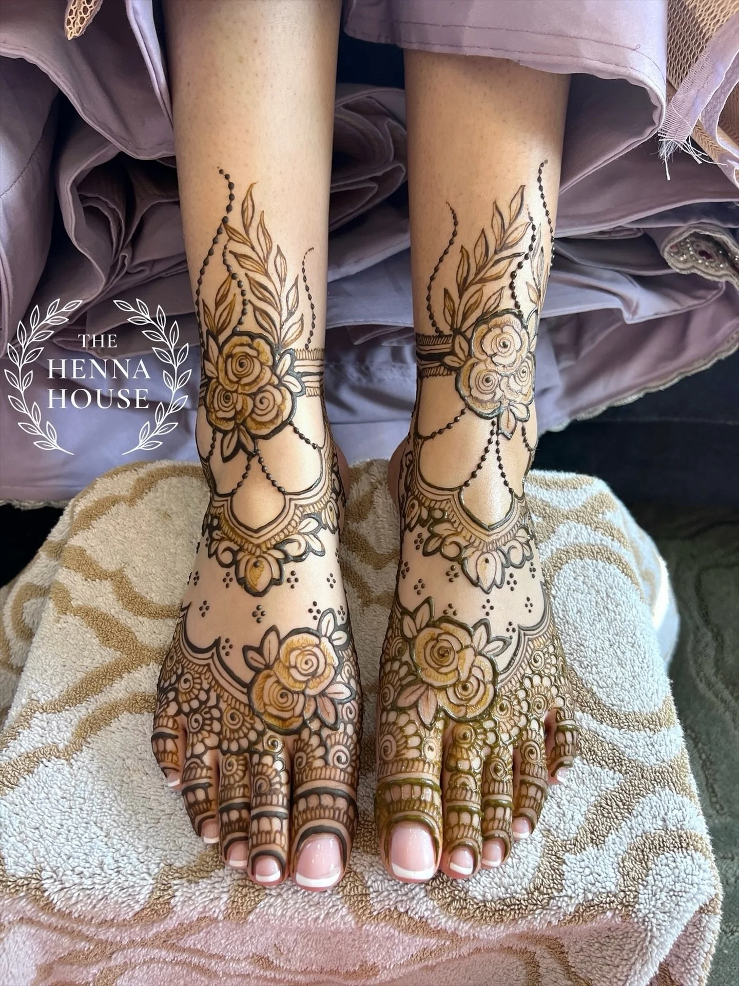 Save for your bridal feet inspo 😍 Loved this style I created for Neha 💜
